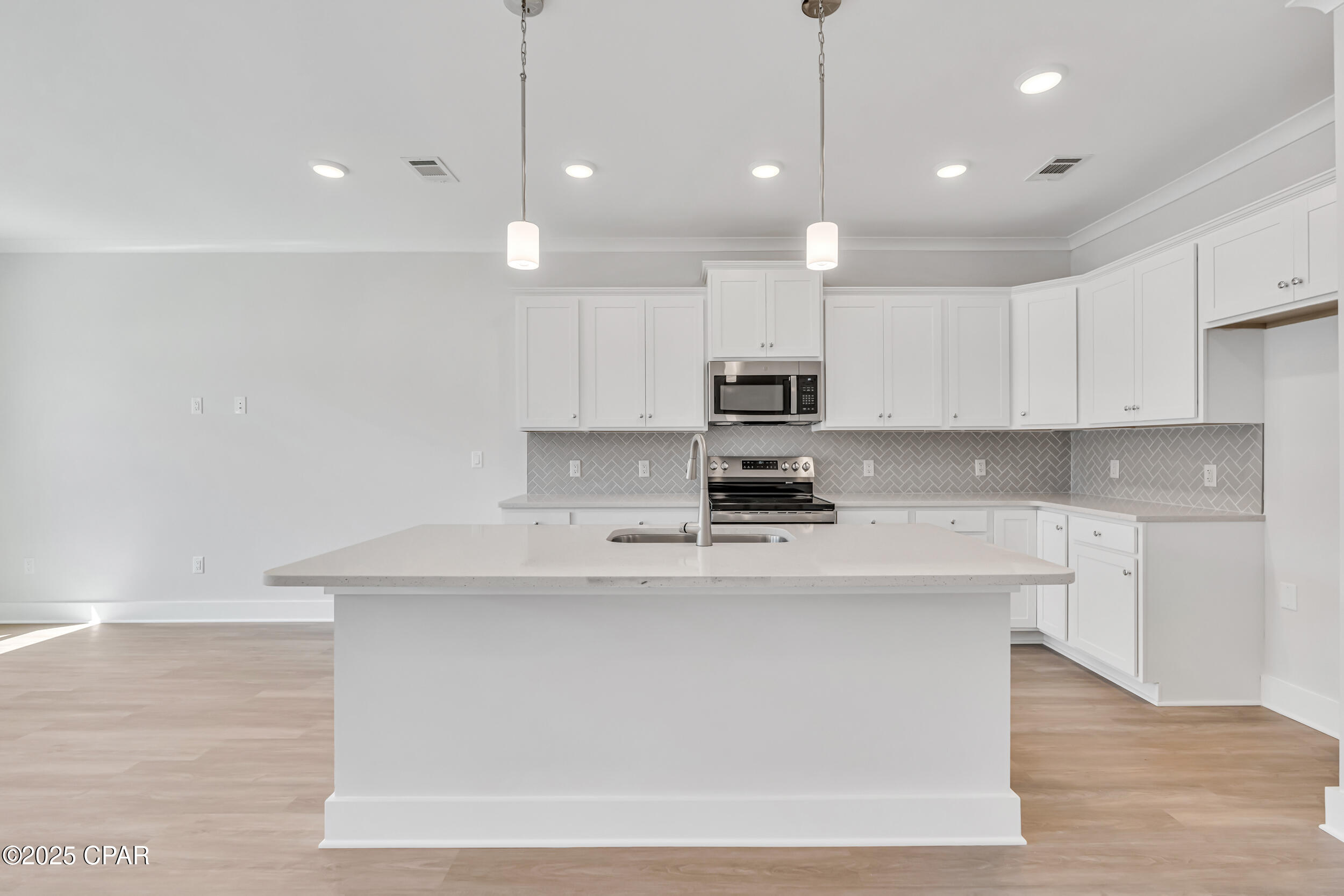 Image 4 For 311 Lapis Lane 94