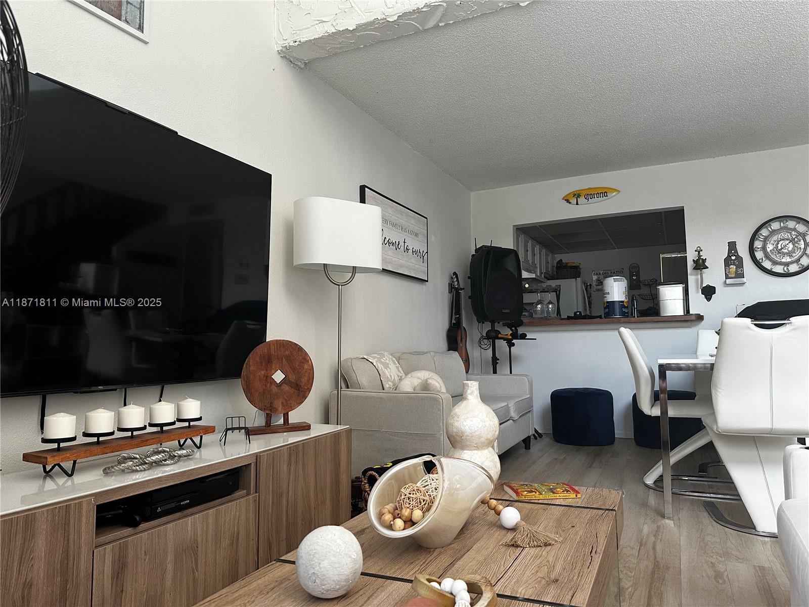 Property photo # 0