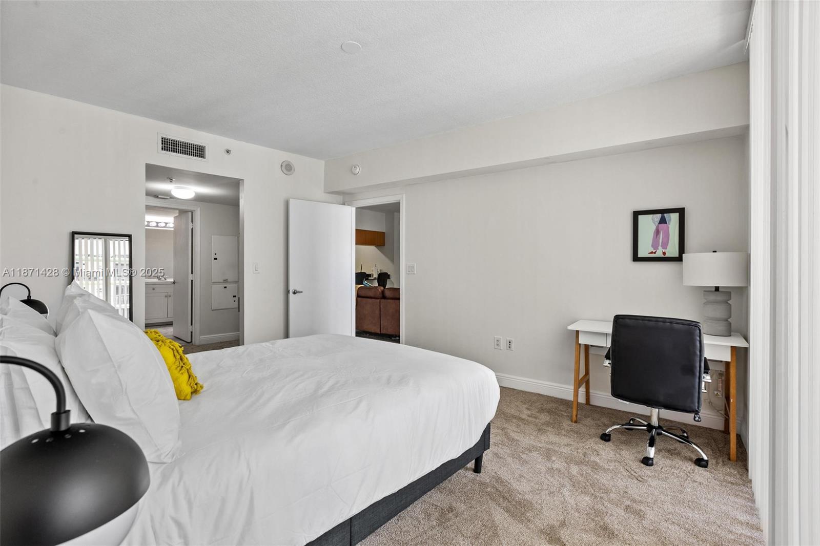 Property photo # 6