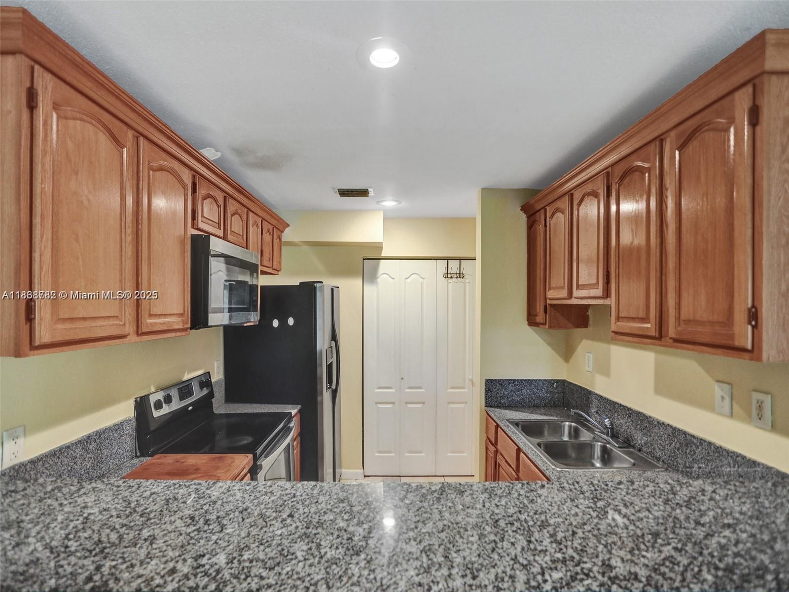 Property photo # 8