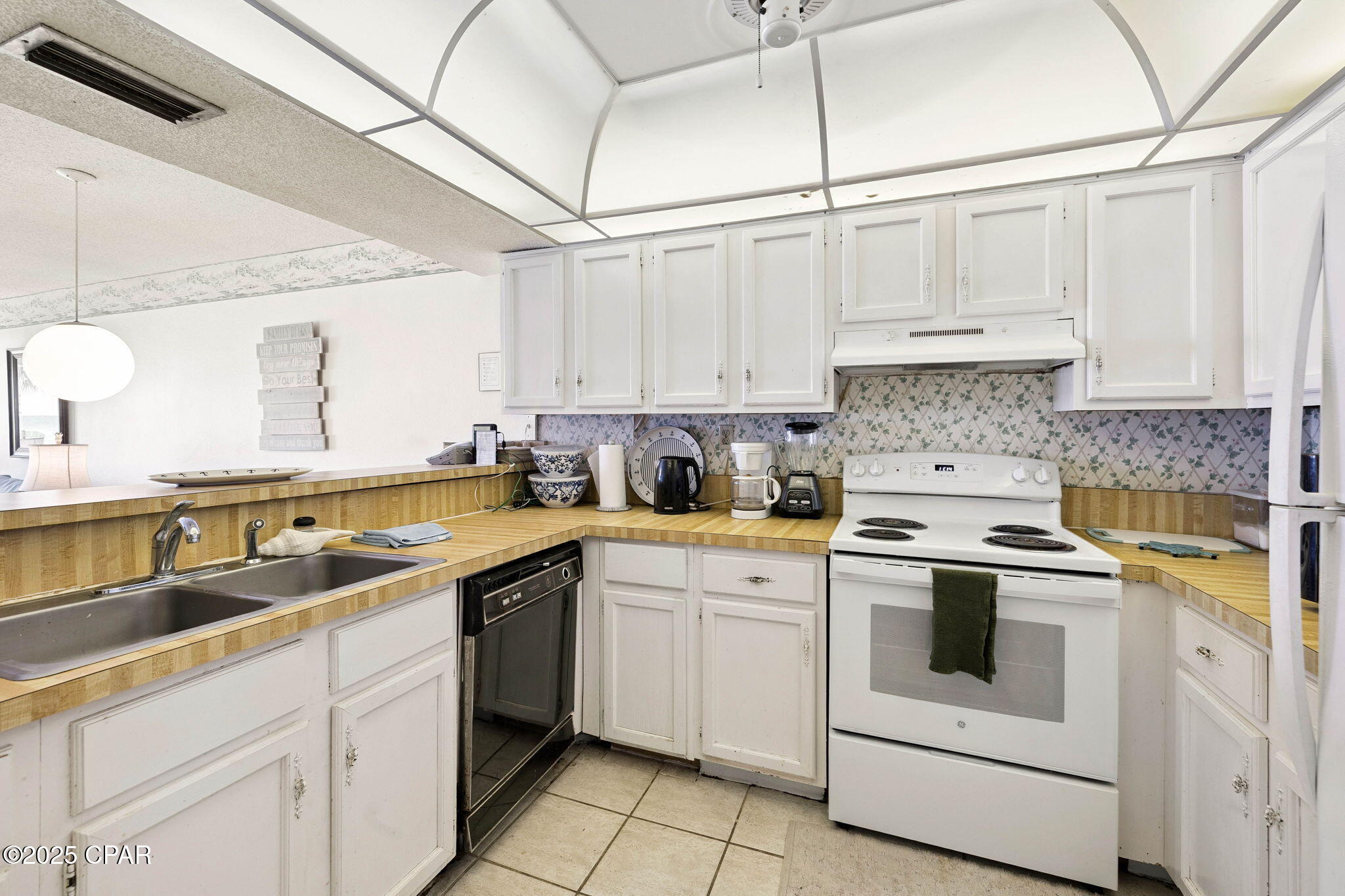 Image 15 For 22519 Front Beach Road 134