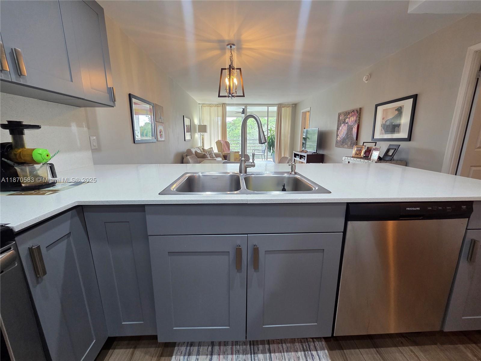 Property photo # 7
