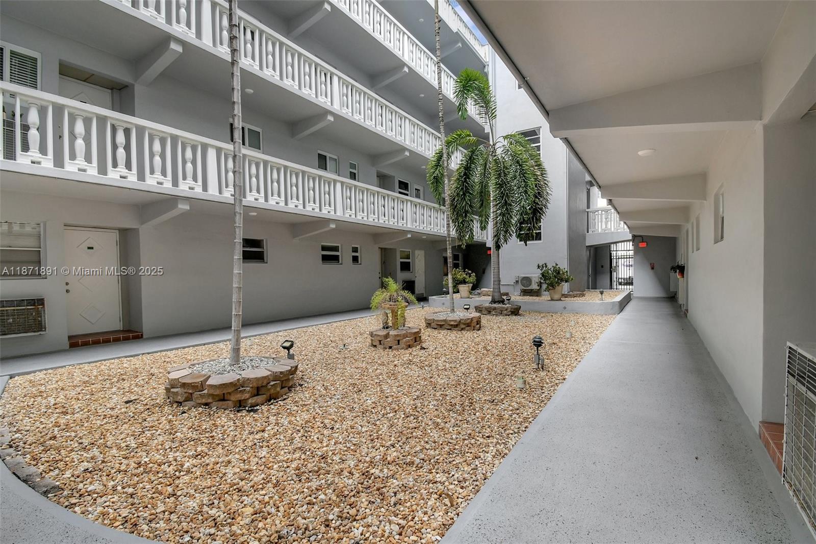 Property photo # 9
