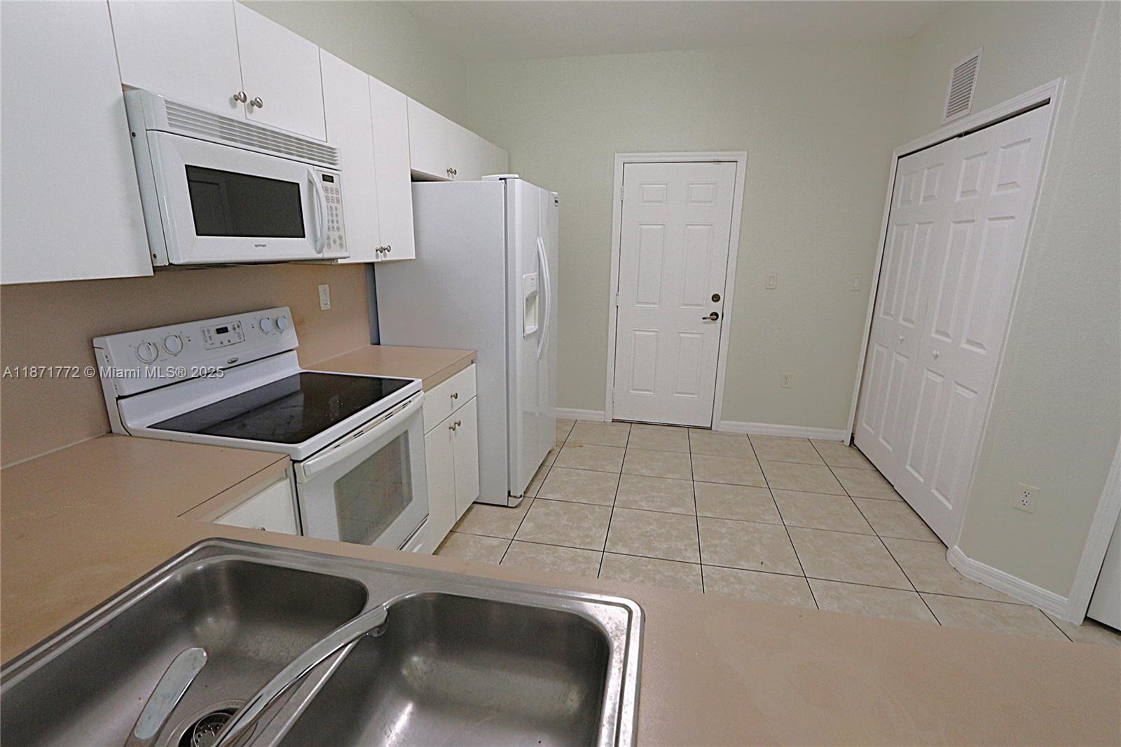 Property photo # 3