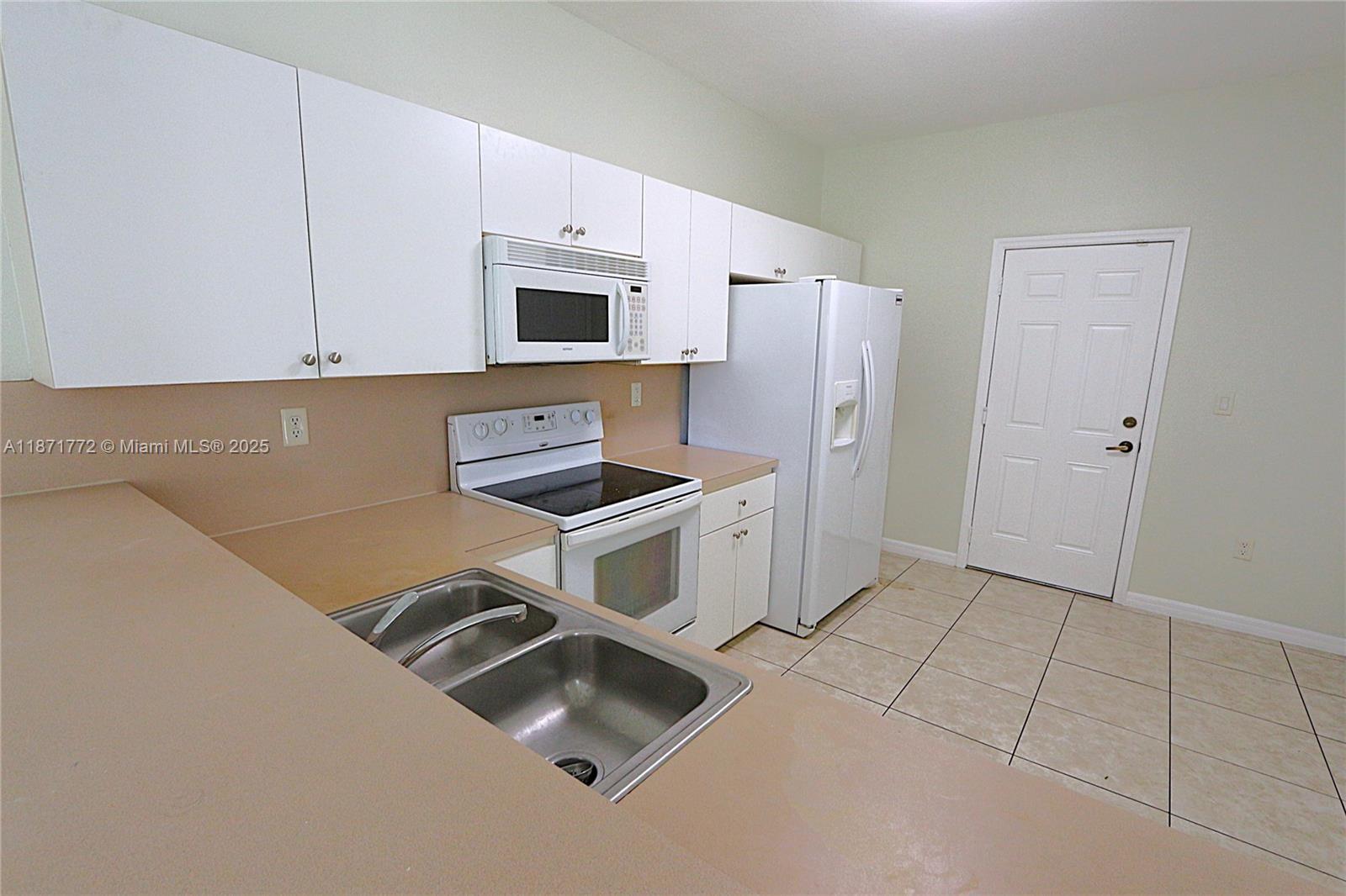Property photo # 4