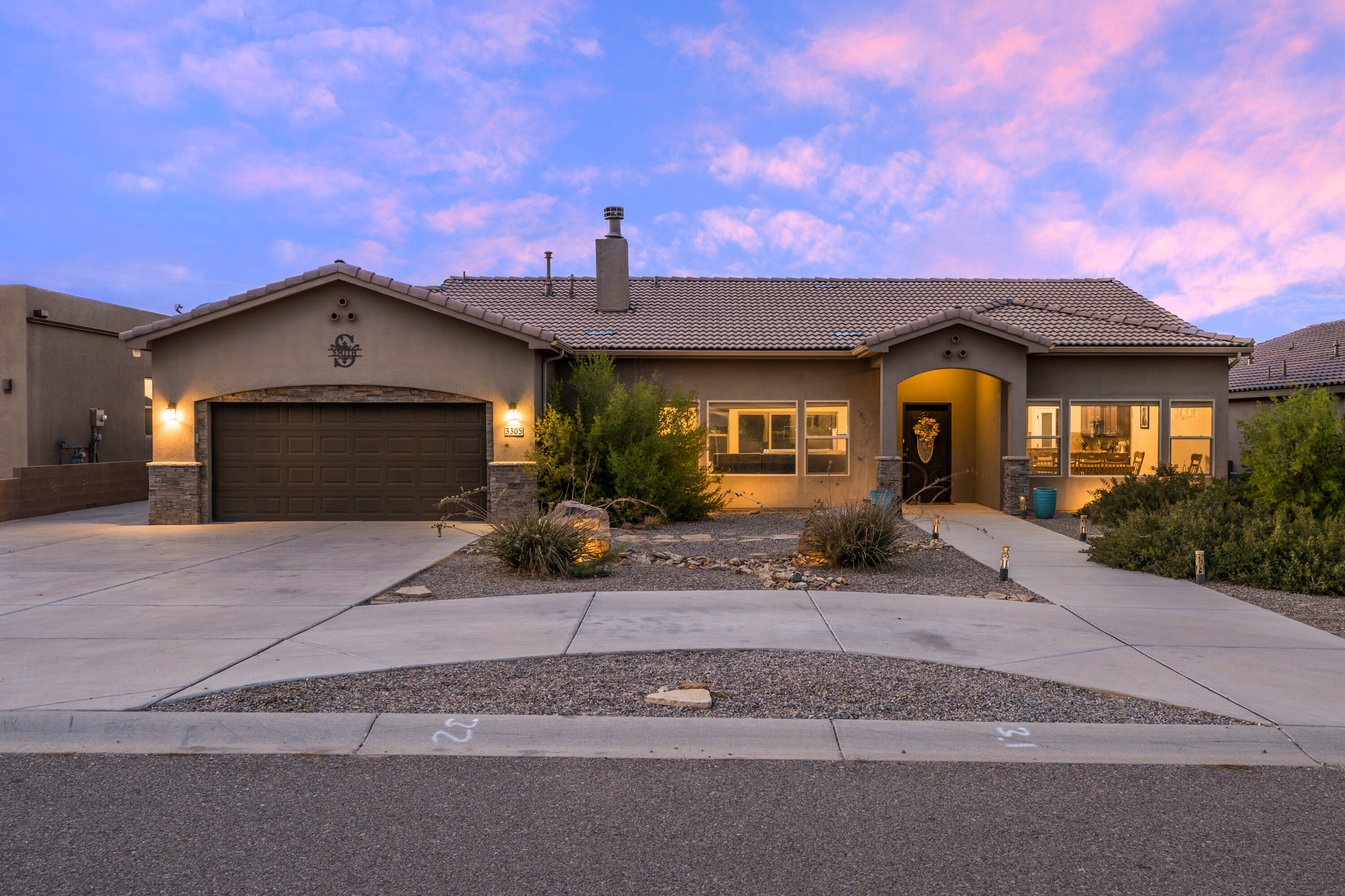 This amazing home will check some boxes!  Mountain views! Single story! Total of 5/6 car garage with drive through option to the detached garage that could fit up to 3 cars). Backyard access!  Pool! Hot tub!  Wow!  Enter to open great room,  kitchen, dining concept w/great natural light & access to rear covered patio.  Spectacular 3/4'' hardwood floors throughout except wet areas. Kitchen w/granite counters , gas stove, pantry & bar.  Mountain views from dining rm. Custom blt-ins in office/flex space.  Primary BR w/patio door to hot tub & pool. Two closets! Nice bath w/multi-head shower.   Sue Cleveland High School, Mountain View Middle School & Sandia Vista Elem.  Lovely home to live in and space to enjoy all your hobbies and fun!