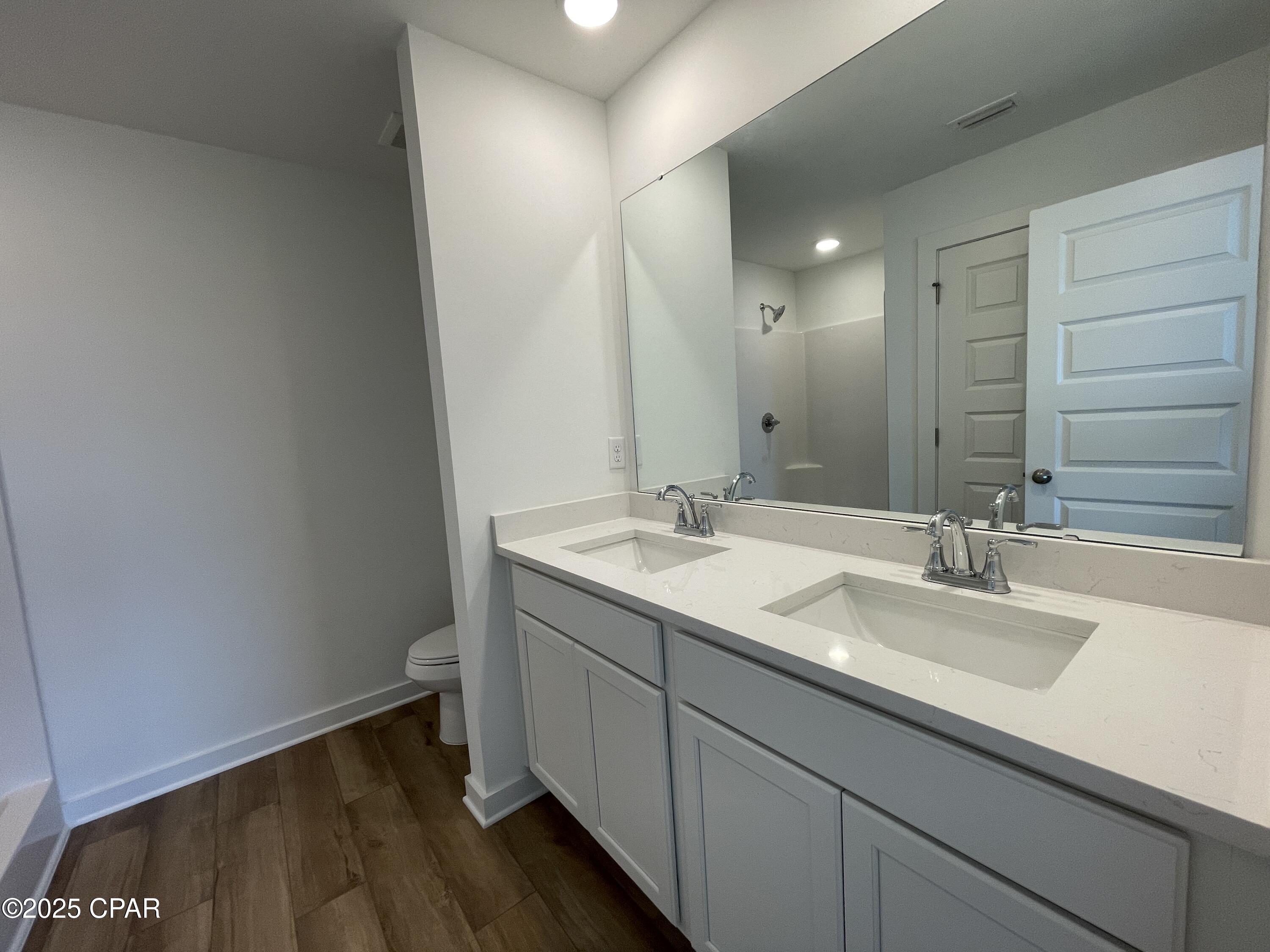 Image 19 For 5864 Tyndall Place