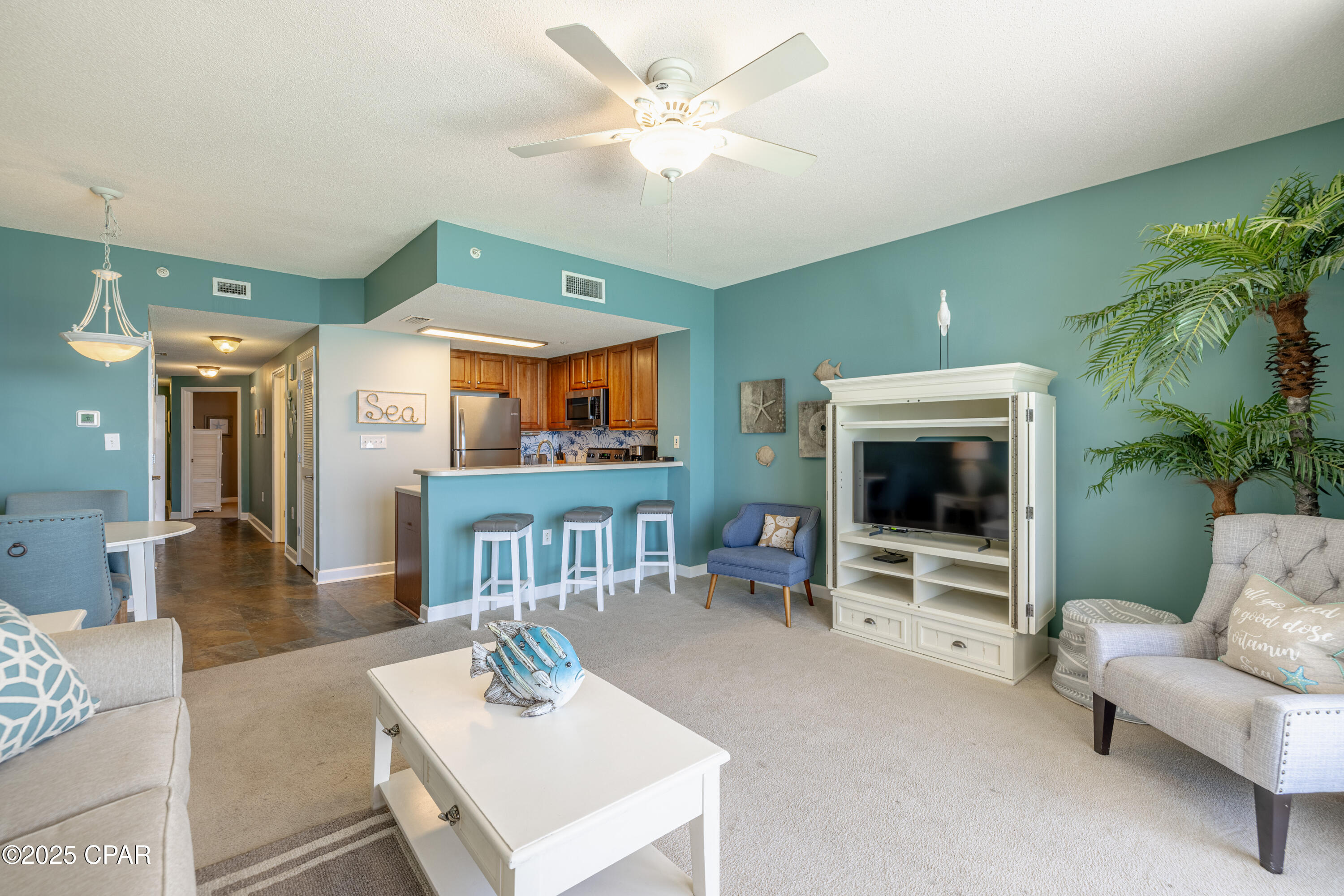 Image 3 For 5115 Gulf Drive 1004