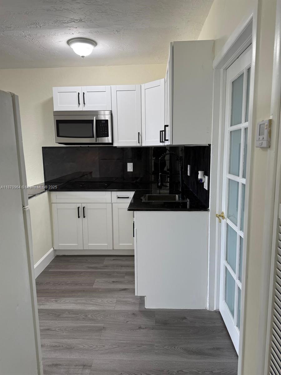 Property photo # 9