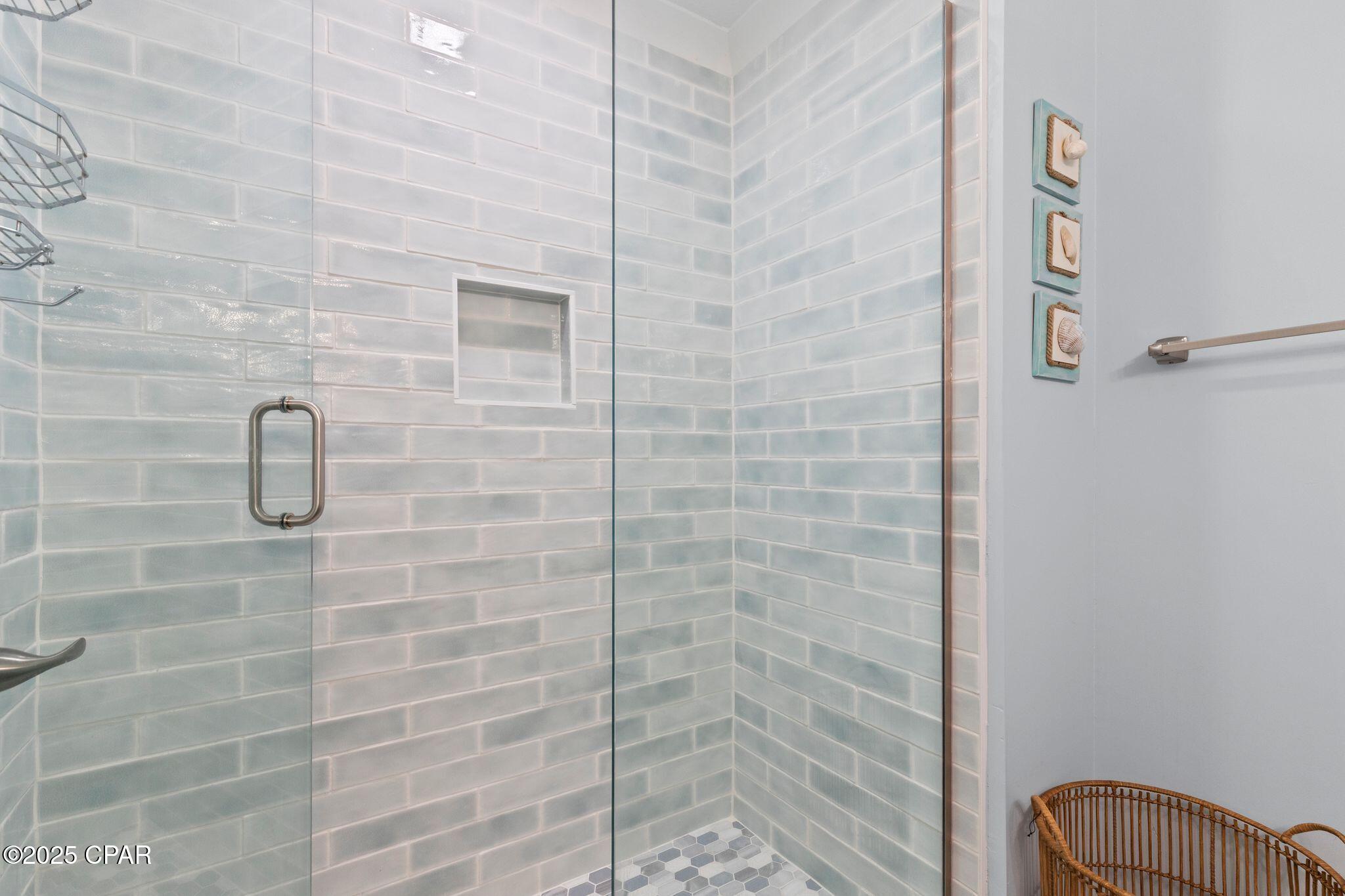 Irlcap1t9ipymiurjs5kqtsu46jjicxqbdkd1tsrivu