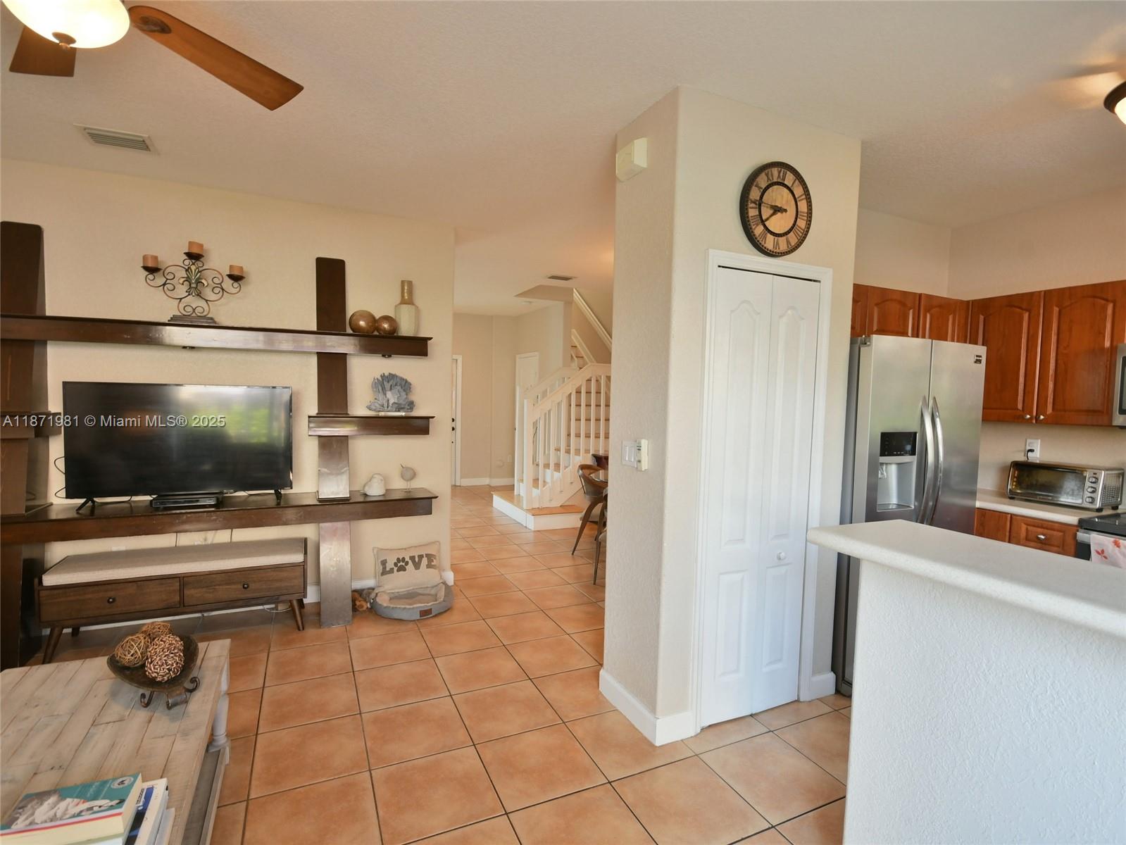Property photo # 6