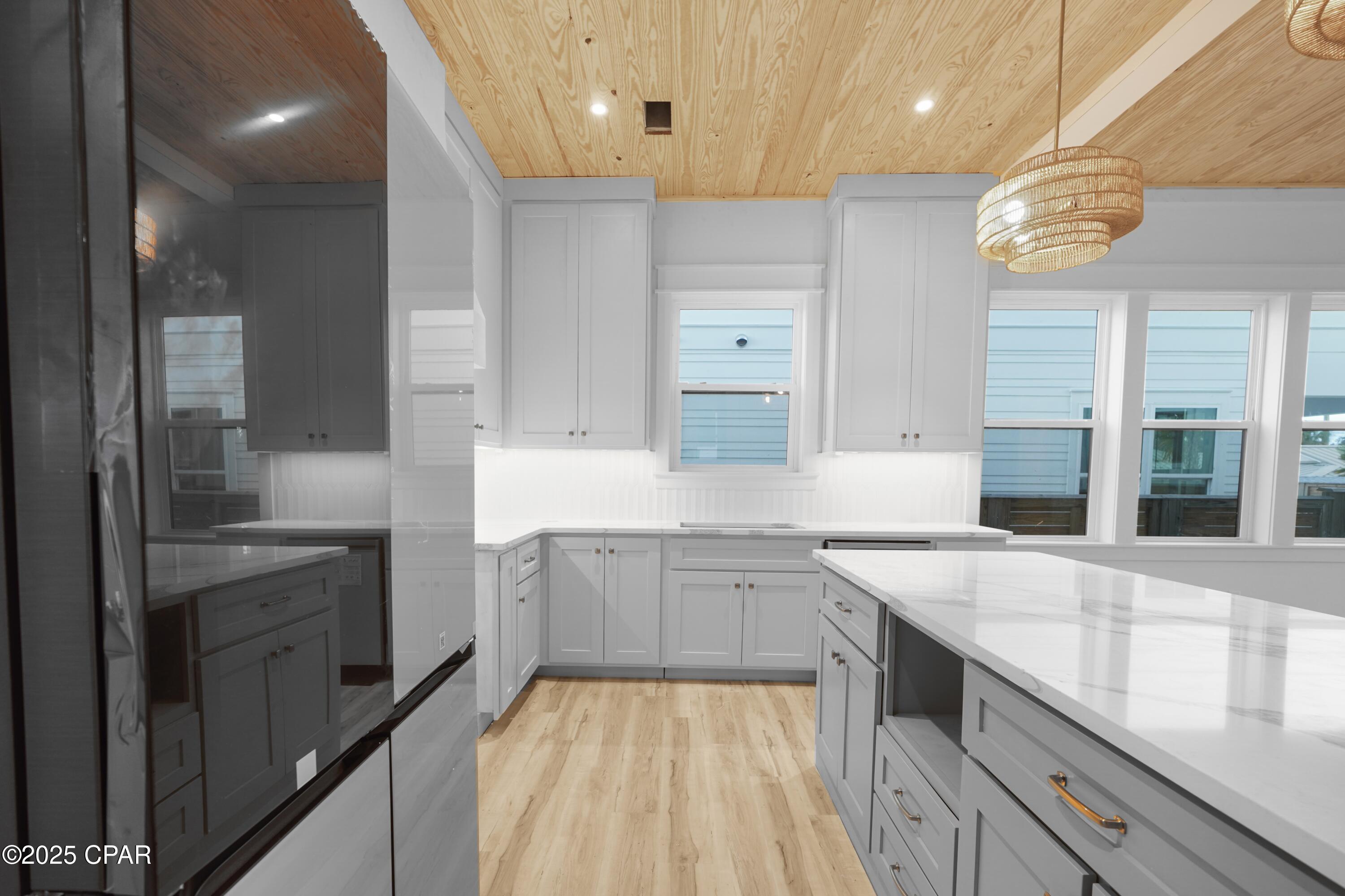 Image 10 For 21511 Pompano Avenue