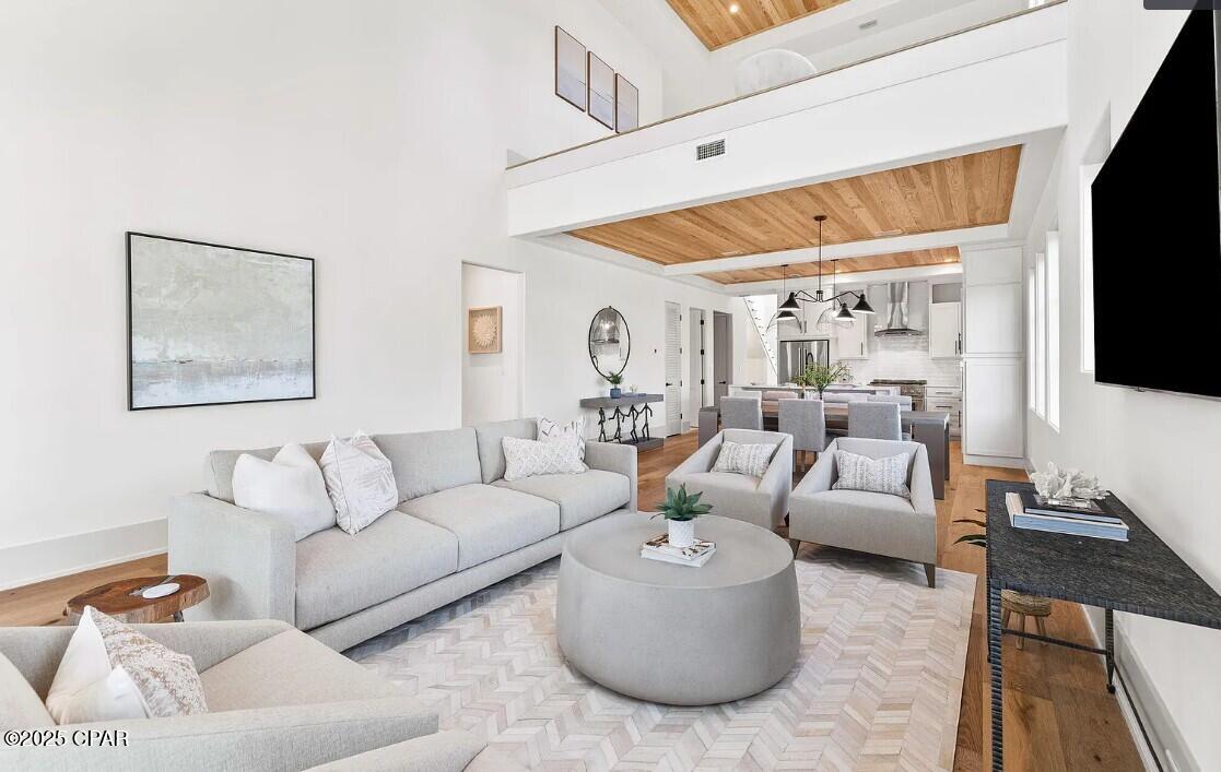 Image 3 For 21511 Pompano Avenue
