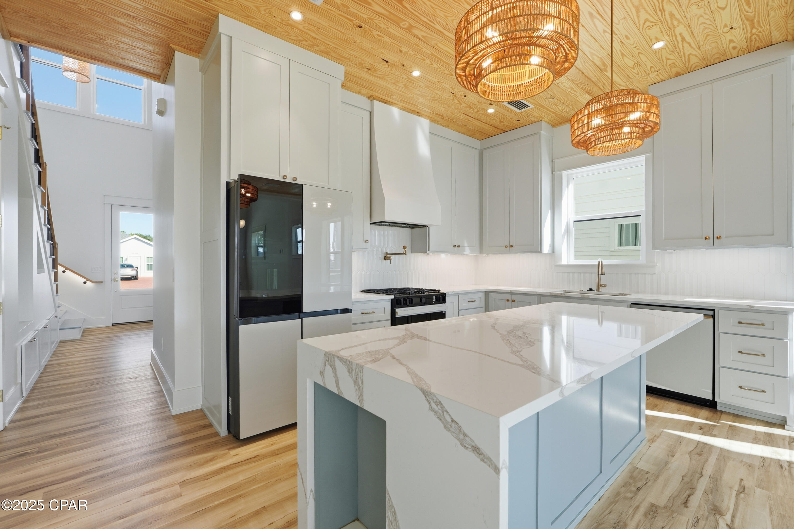 Image 9 For 21511 Pompano Avenue