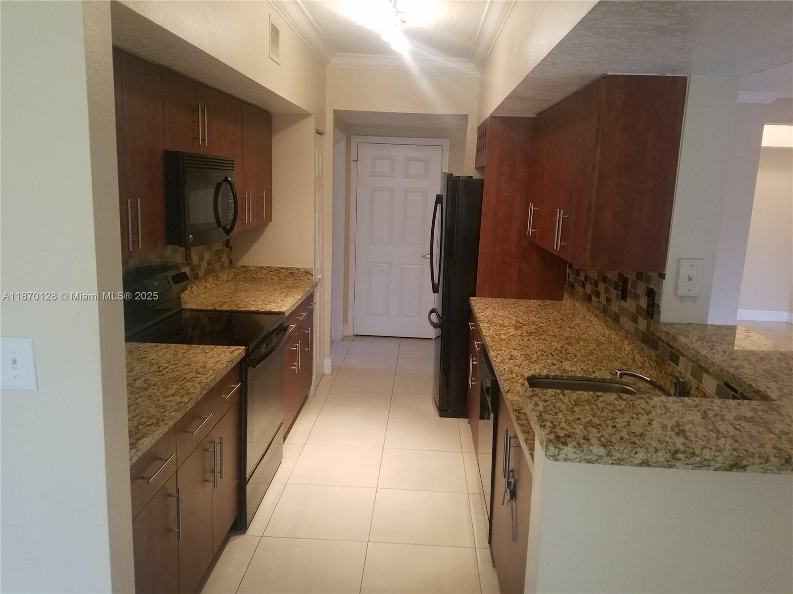 Property photo # 4