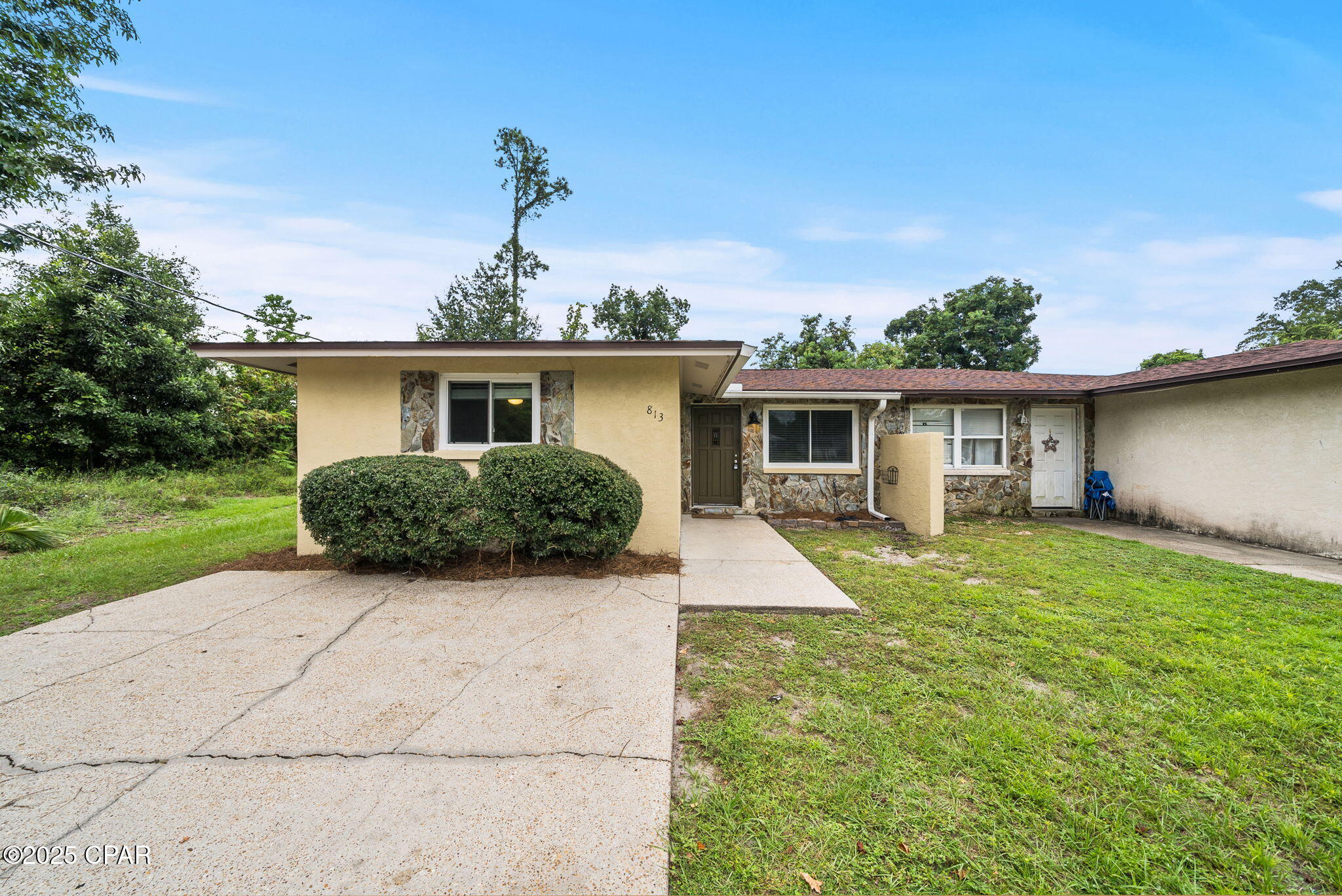 Image 1 For 813 Bradford Circle
