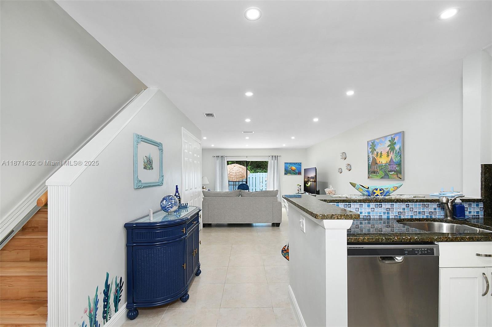Property photo # 2