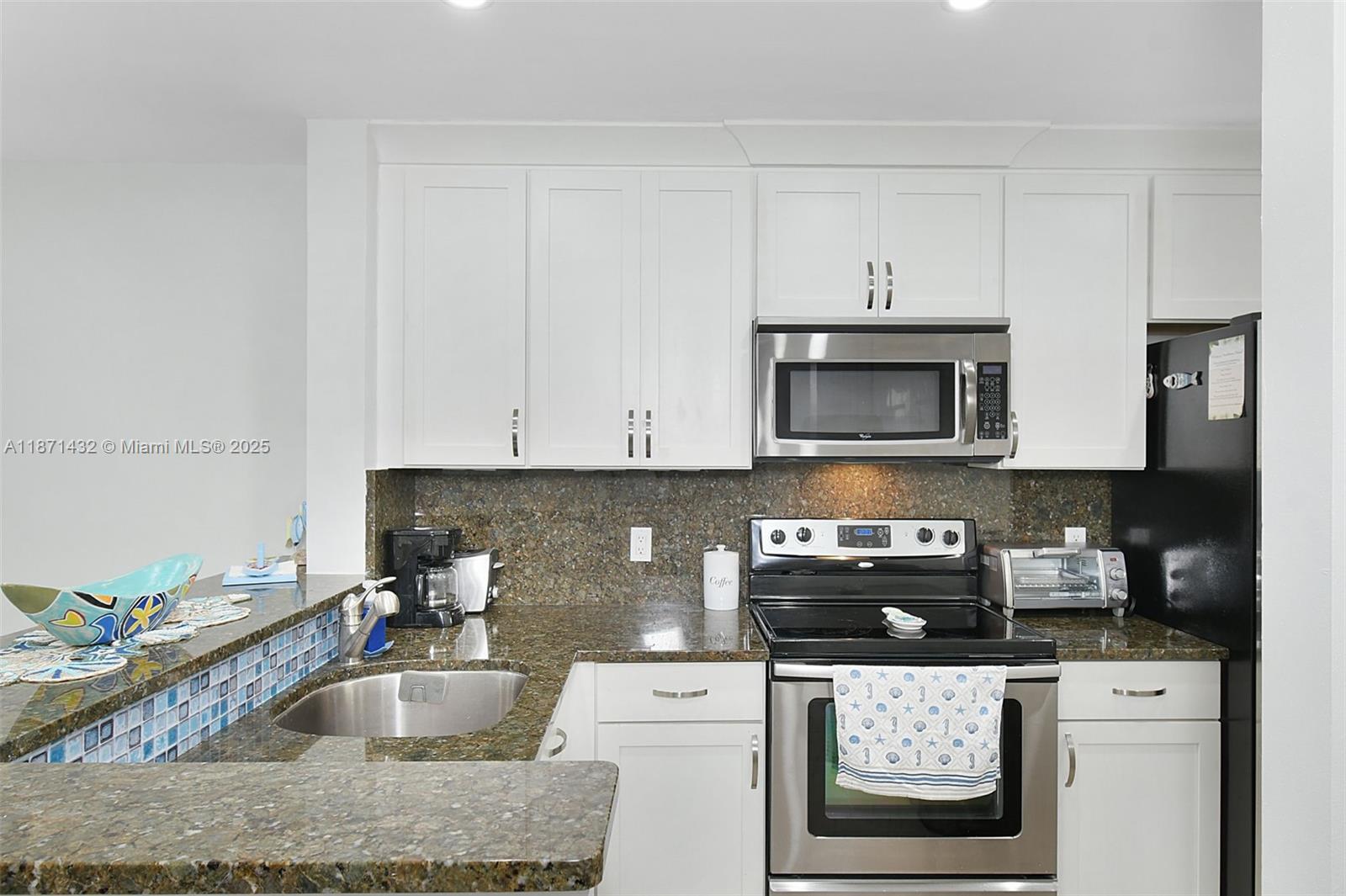 Property photo # 9