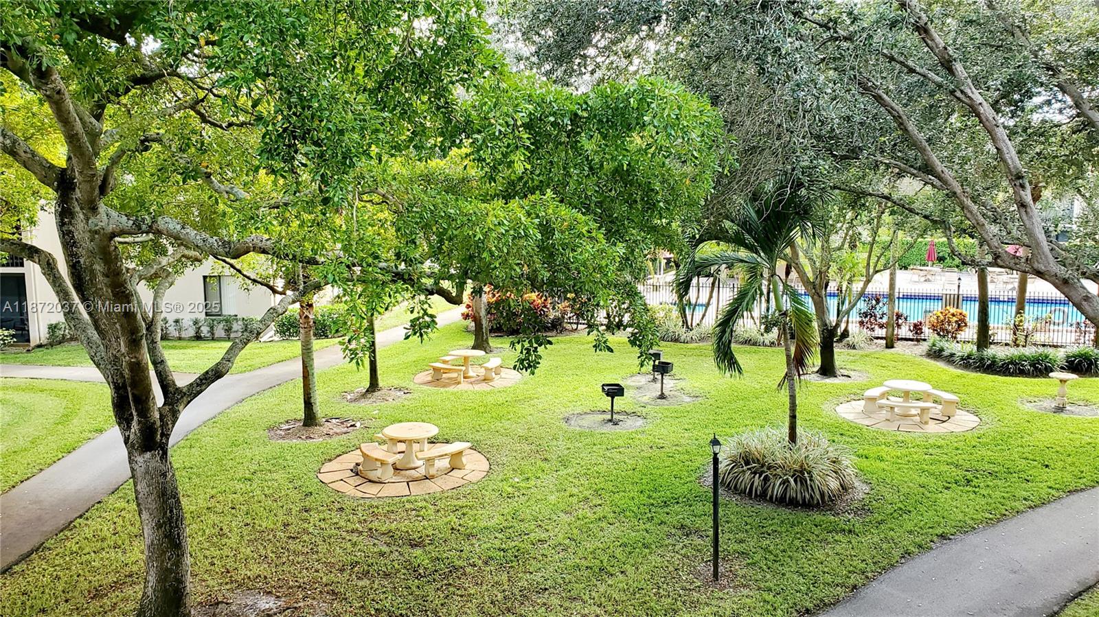 Property photo # 4