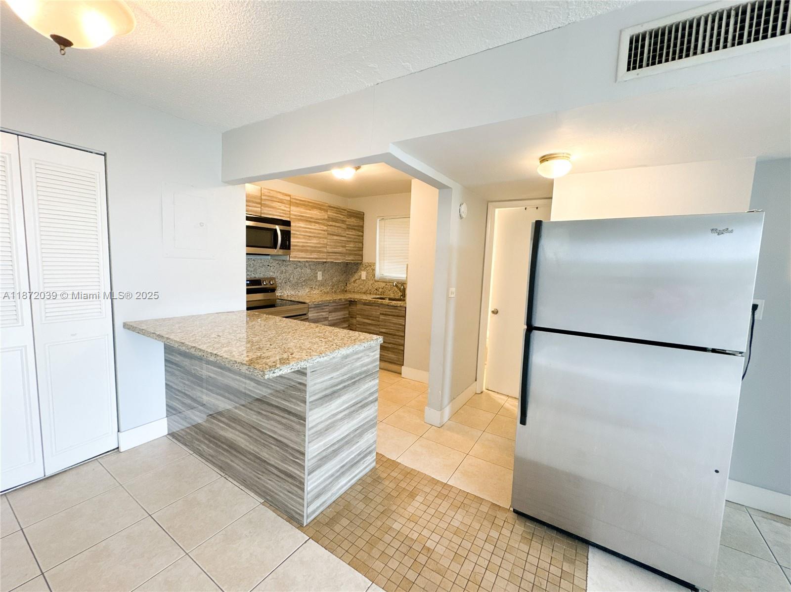 Property photo # 2
