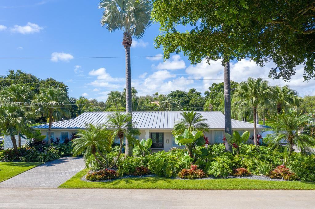 Property photo # 0