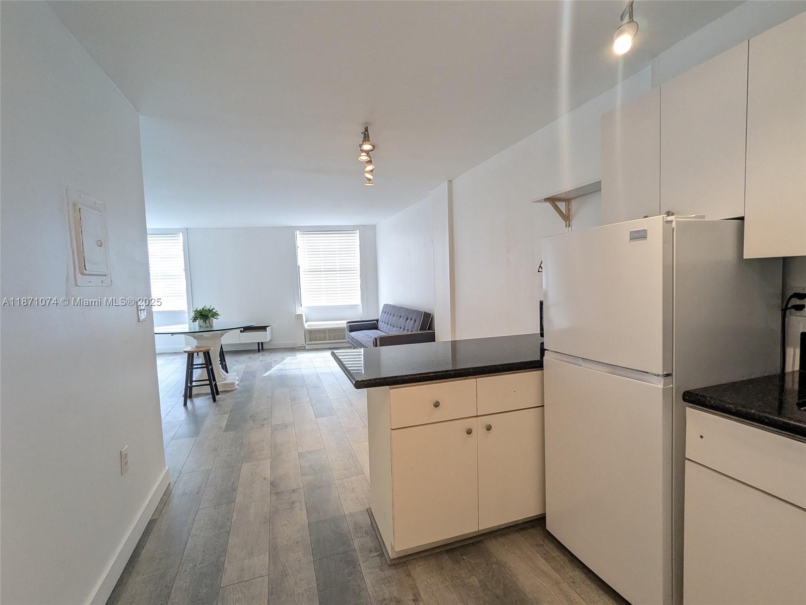 Property photo # 8