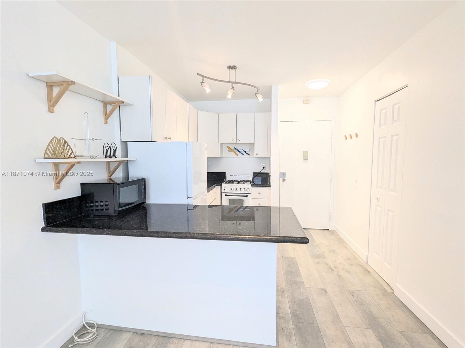 Property photo # 7