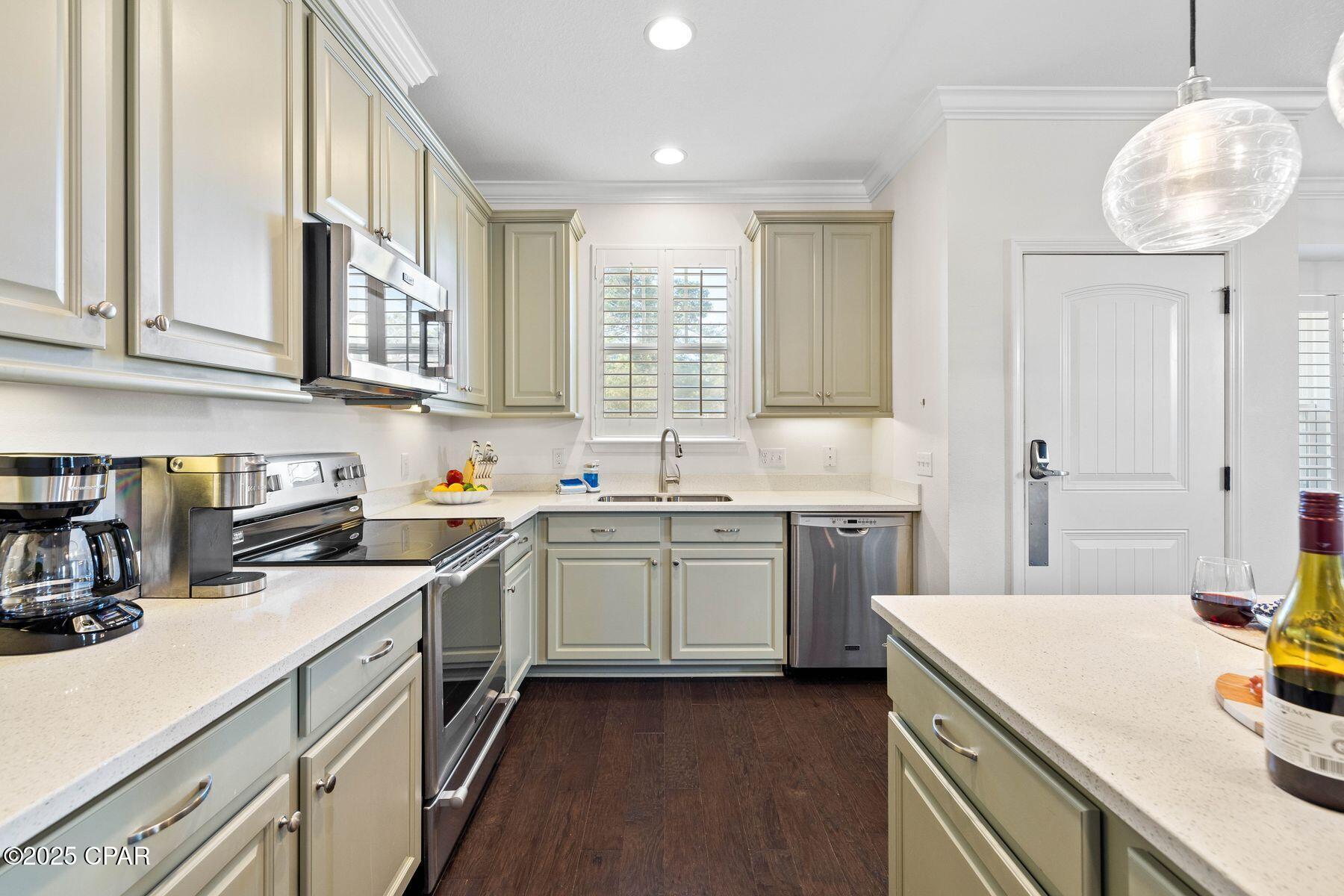 Image 7 For 38 Sandpine Loop