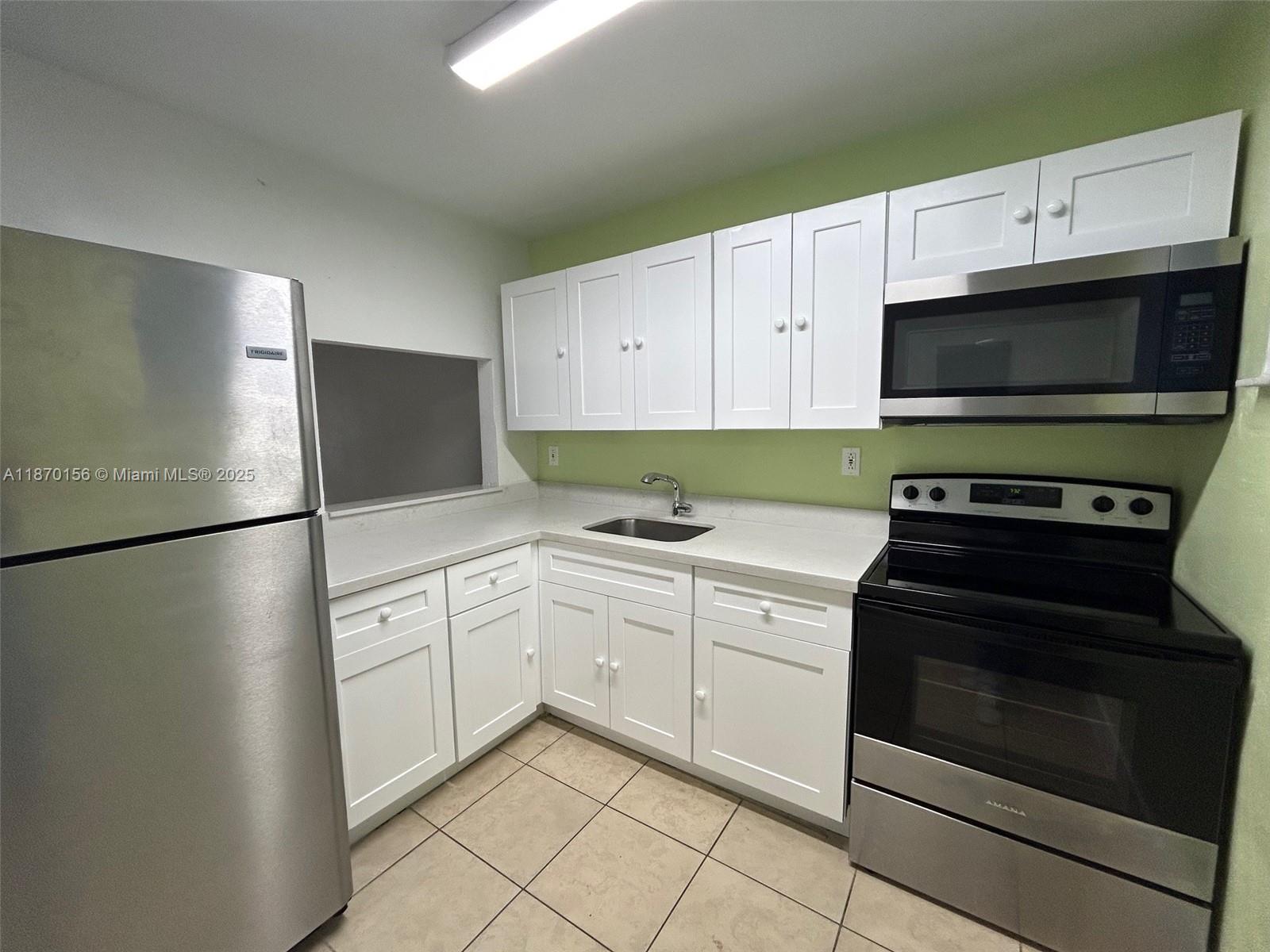 Property photo # 9
