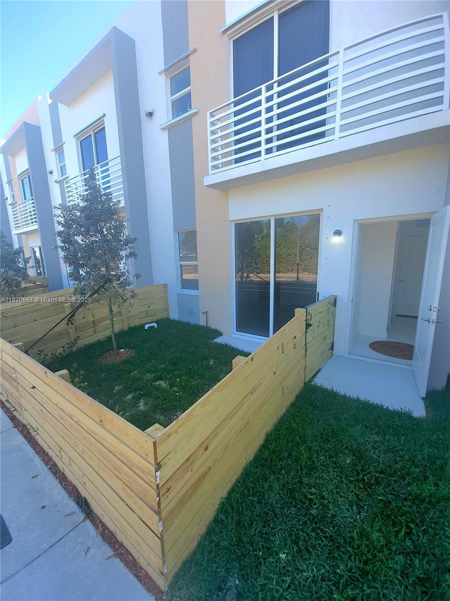 Property photo # 0