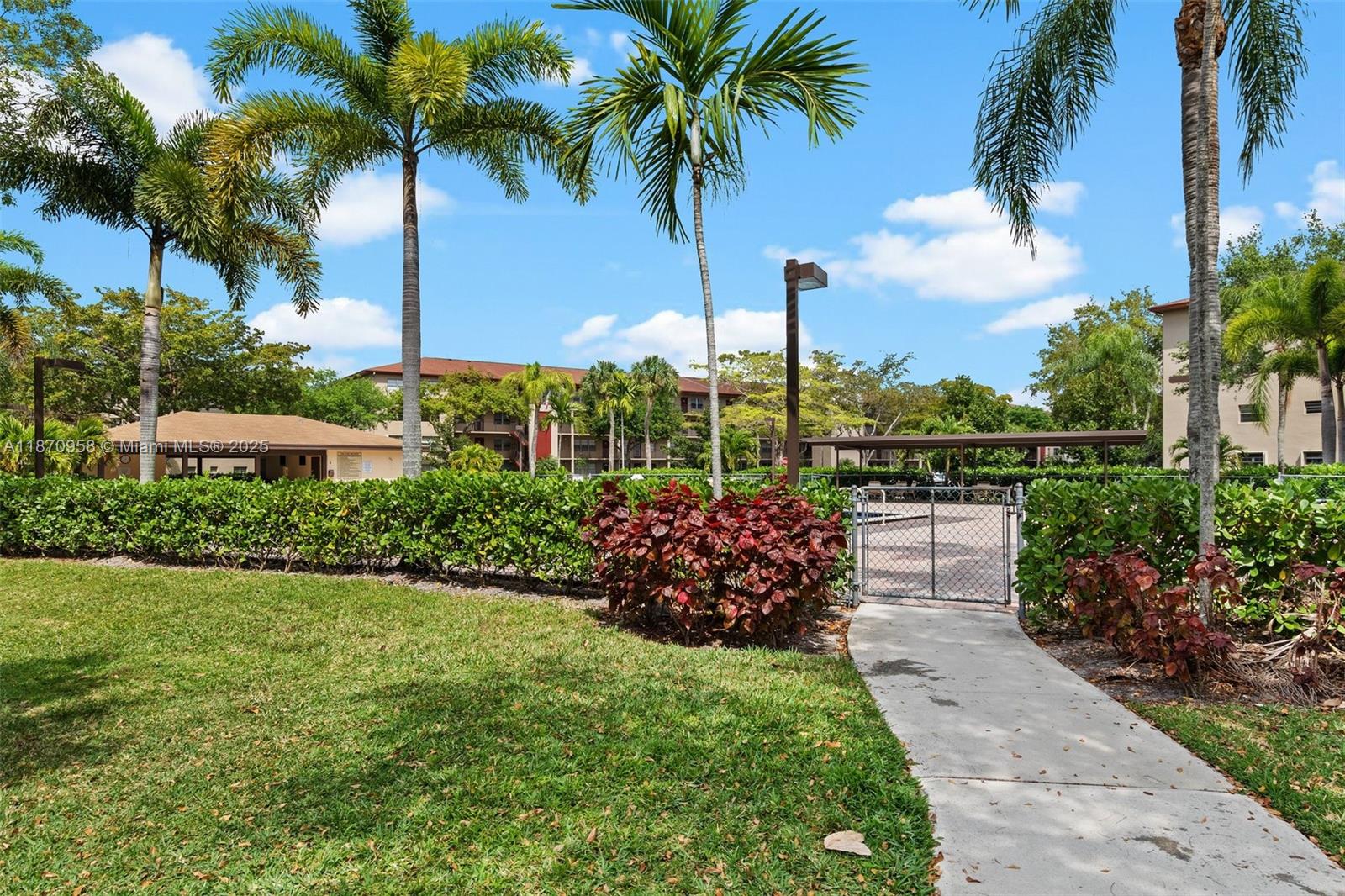 Property photo # 0