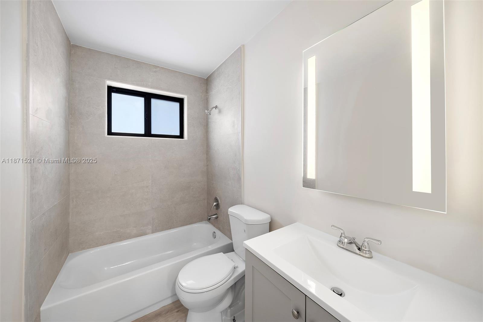 Property photo # 9