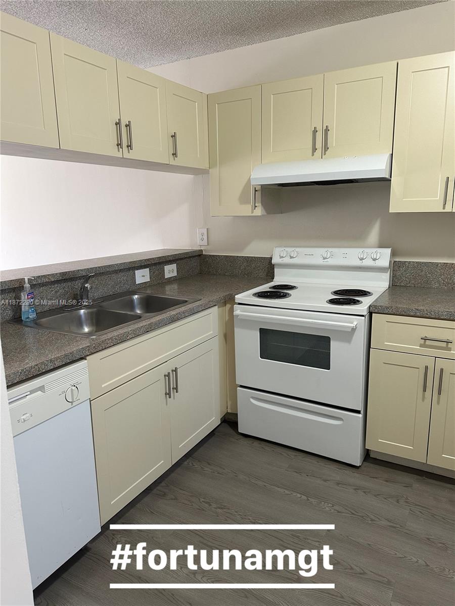 Property photo # 3