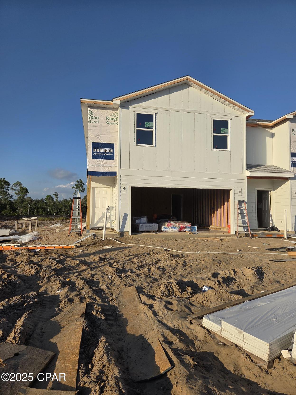 Image 2 For 227 Salt Creek Lane