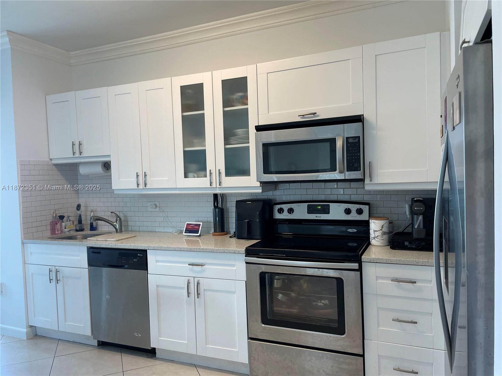 350 S Miami Ave #1113, Miami FL 33130