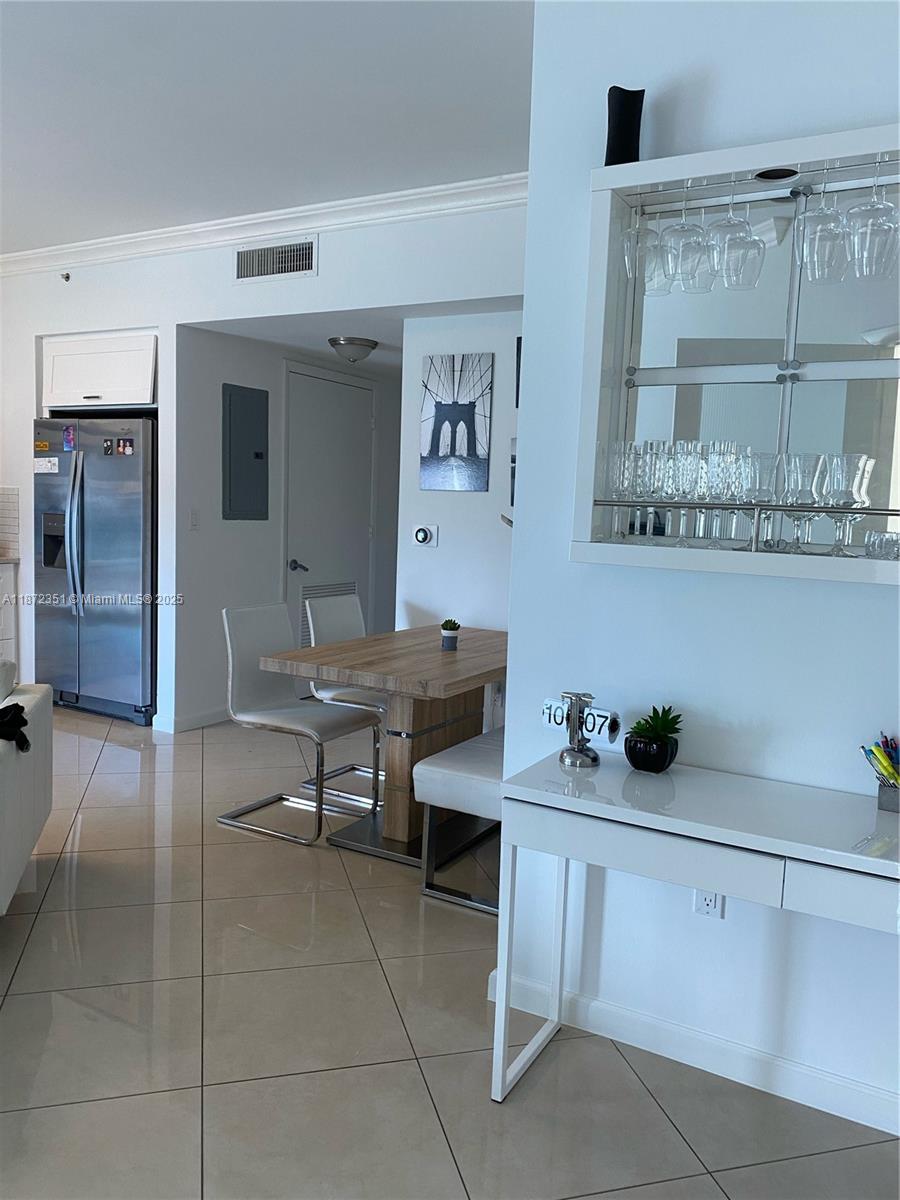 350 S Miami Ave #1113, Miami FL 33130