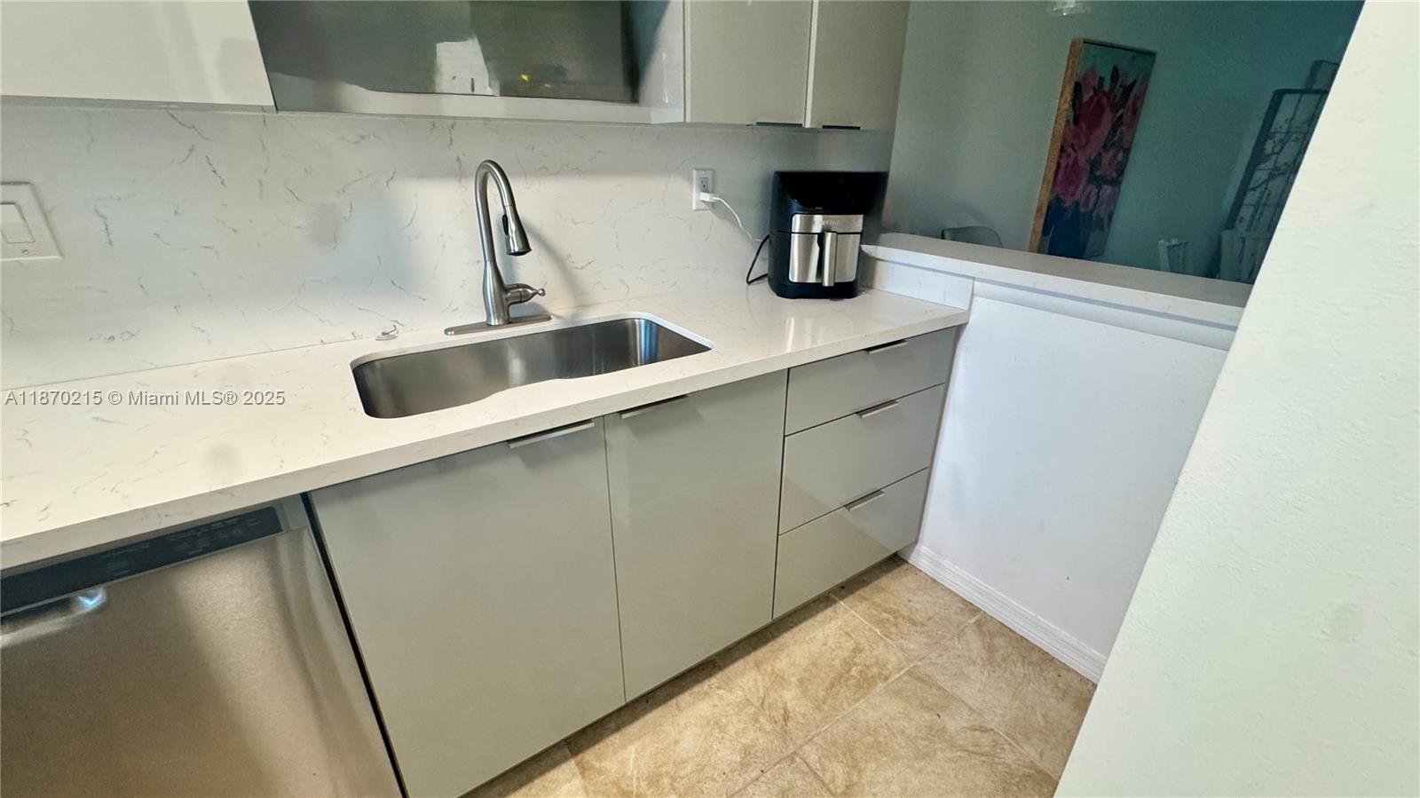 Property photo # 2