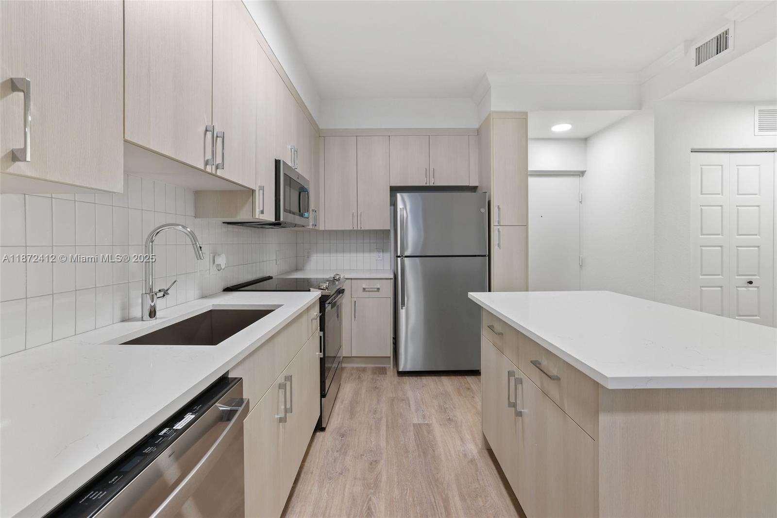 Property photo # 7