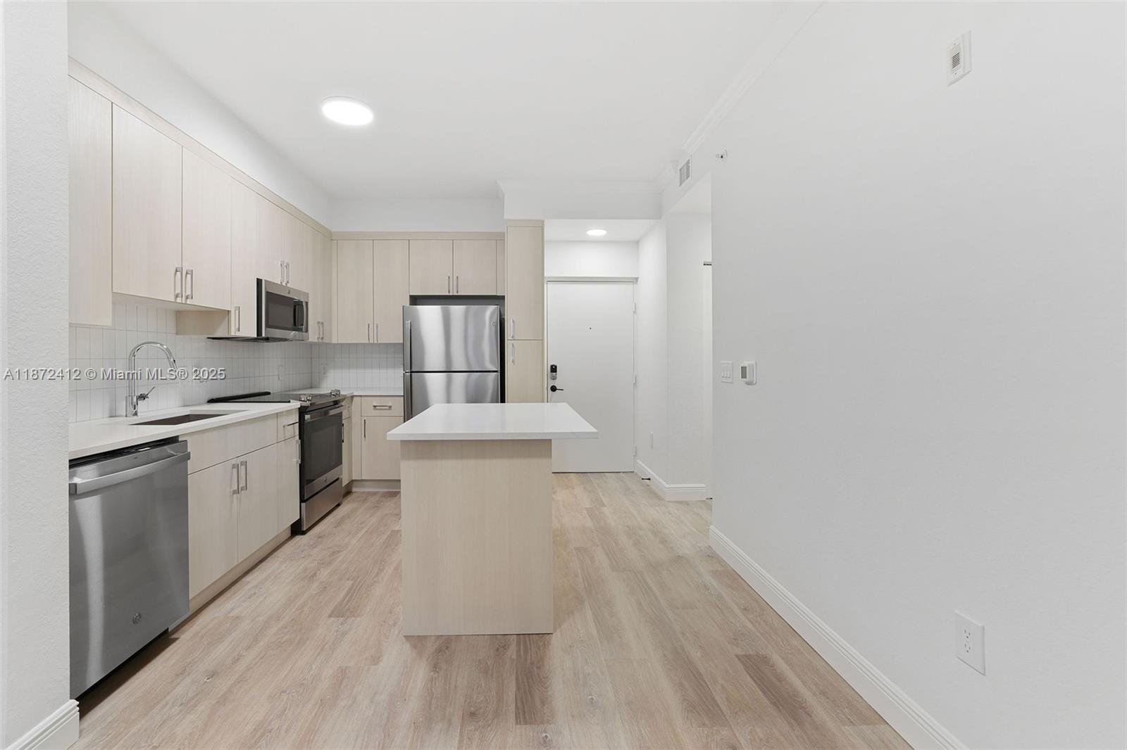 Property photo # 2