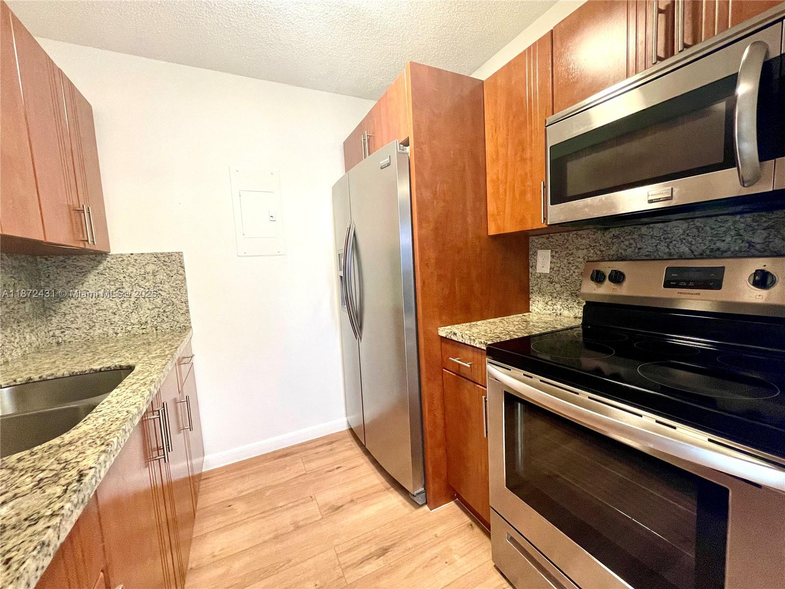 Property photo # 4