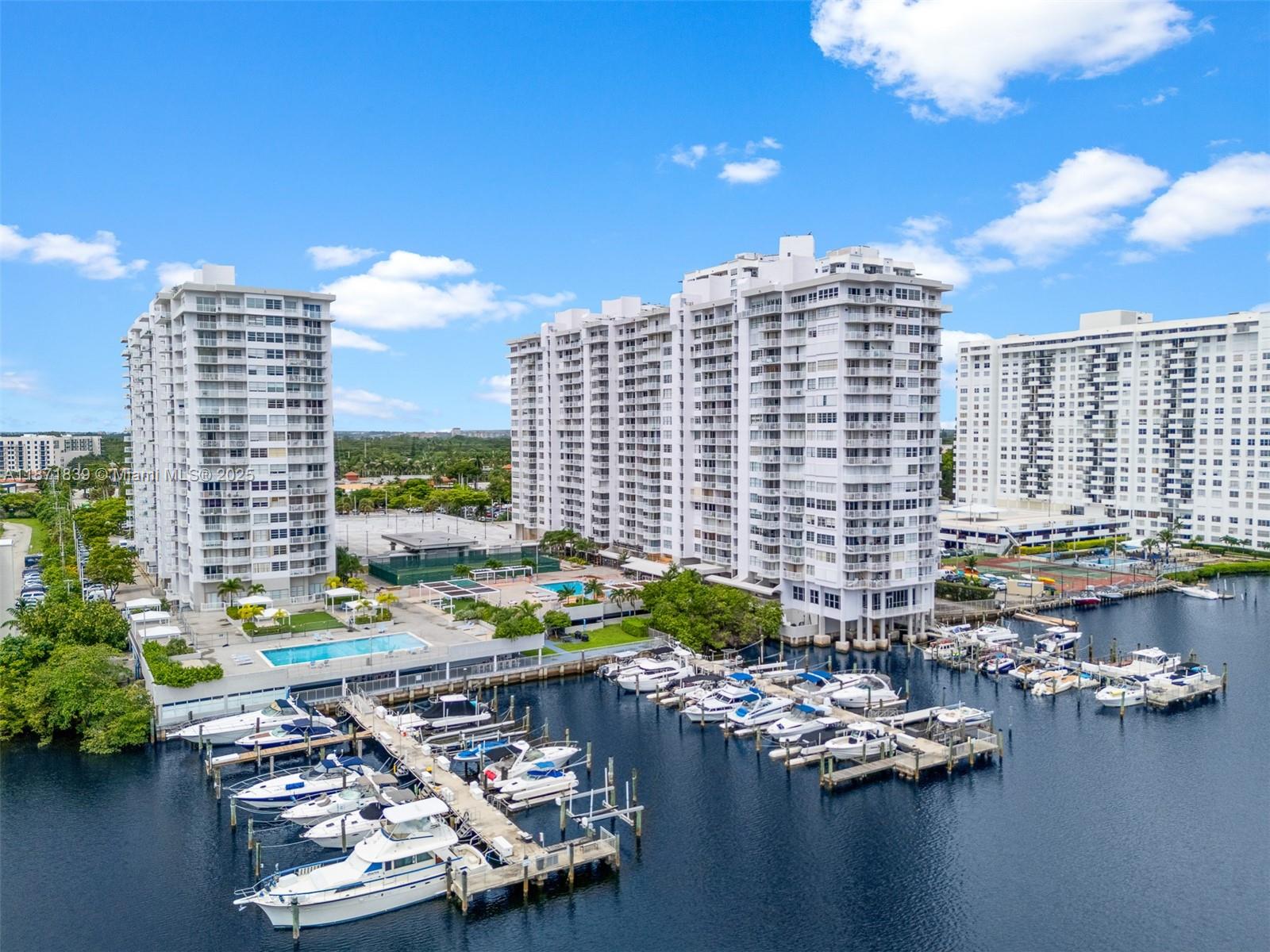18071 Biscayne Blvd Unit 1104, Aventura, Florida 33160