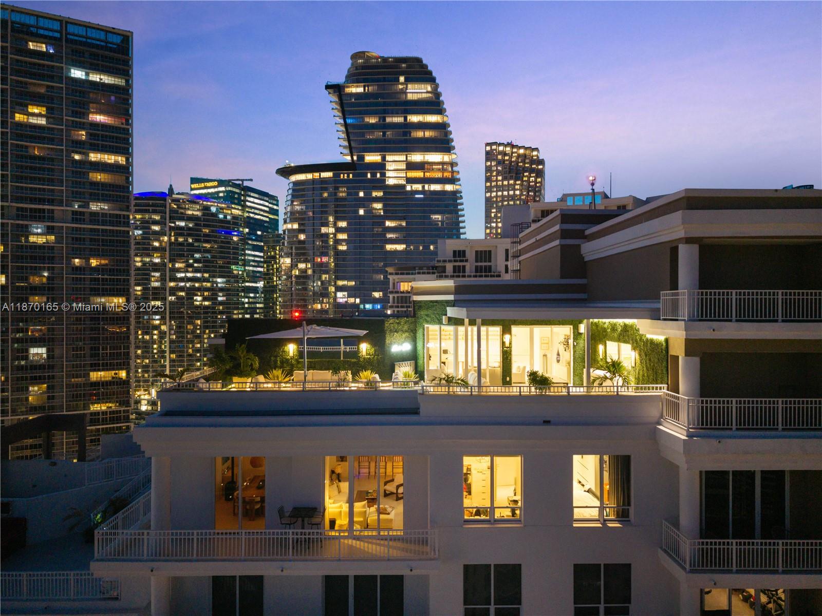 listing main picture