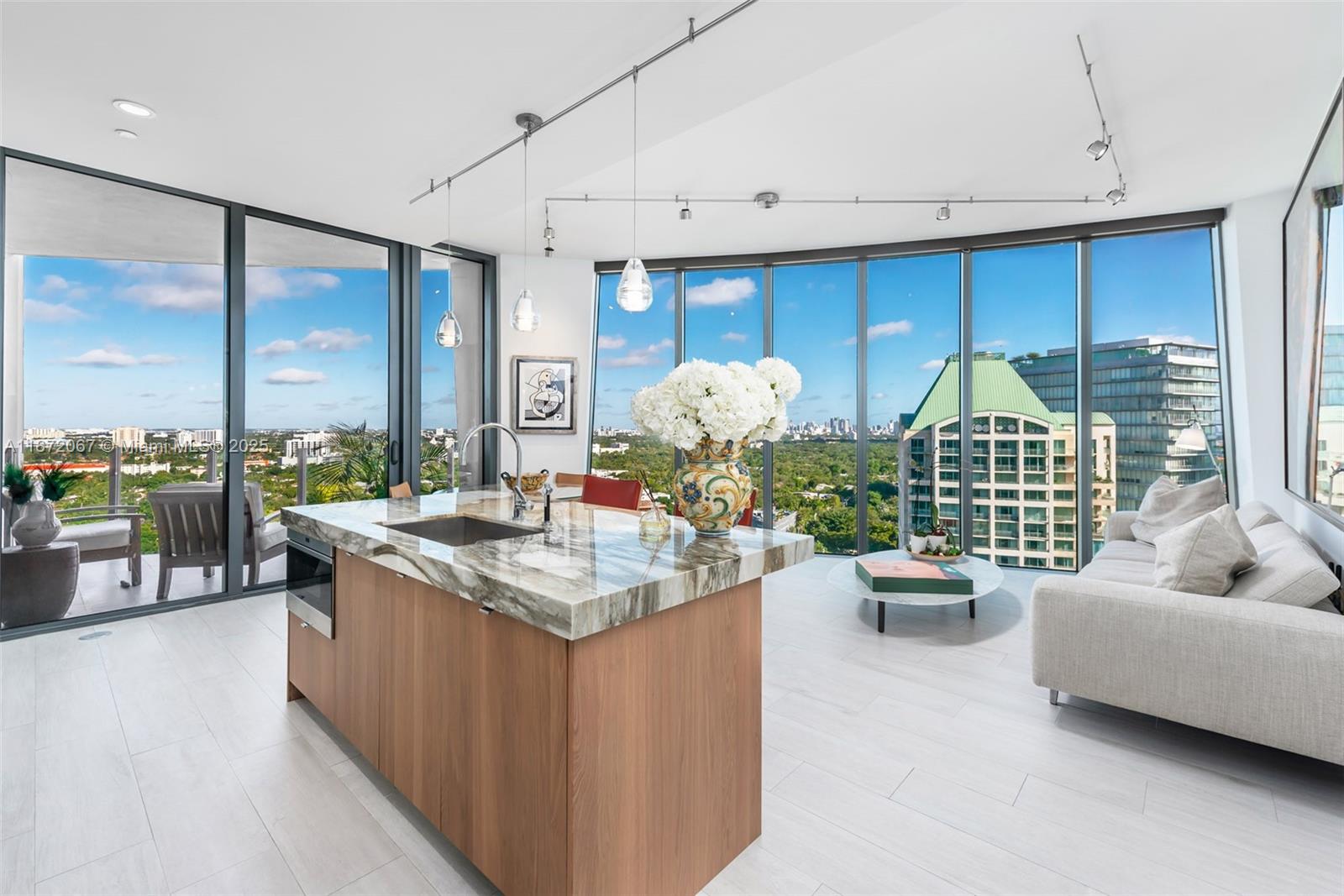 Property photo # 9