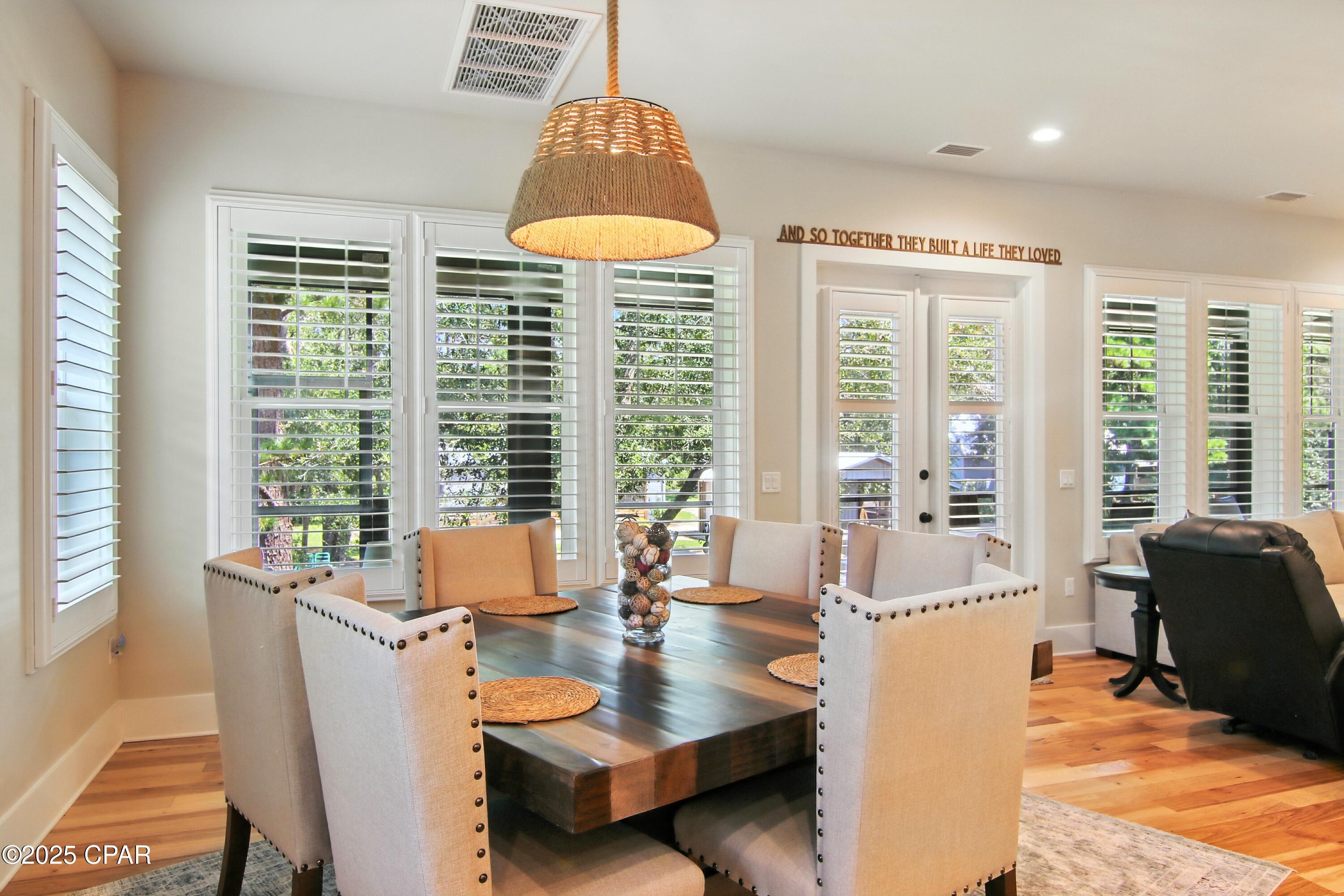 Image 16 For 400 Pitts Bayshore Drive