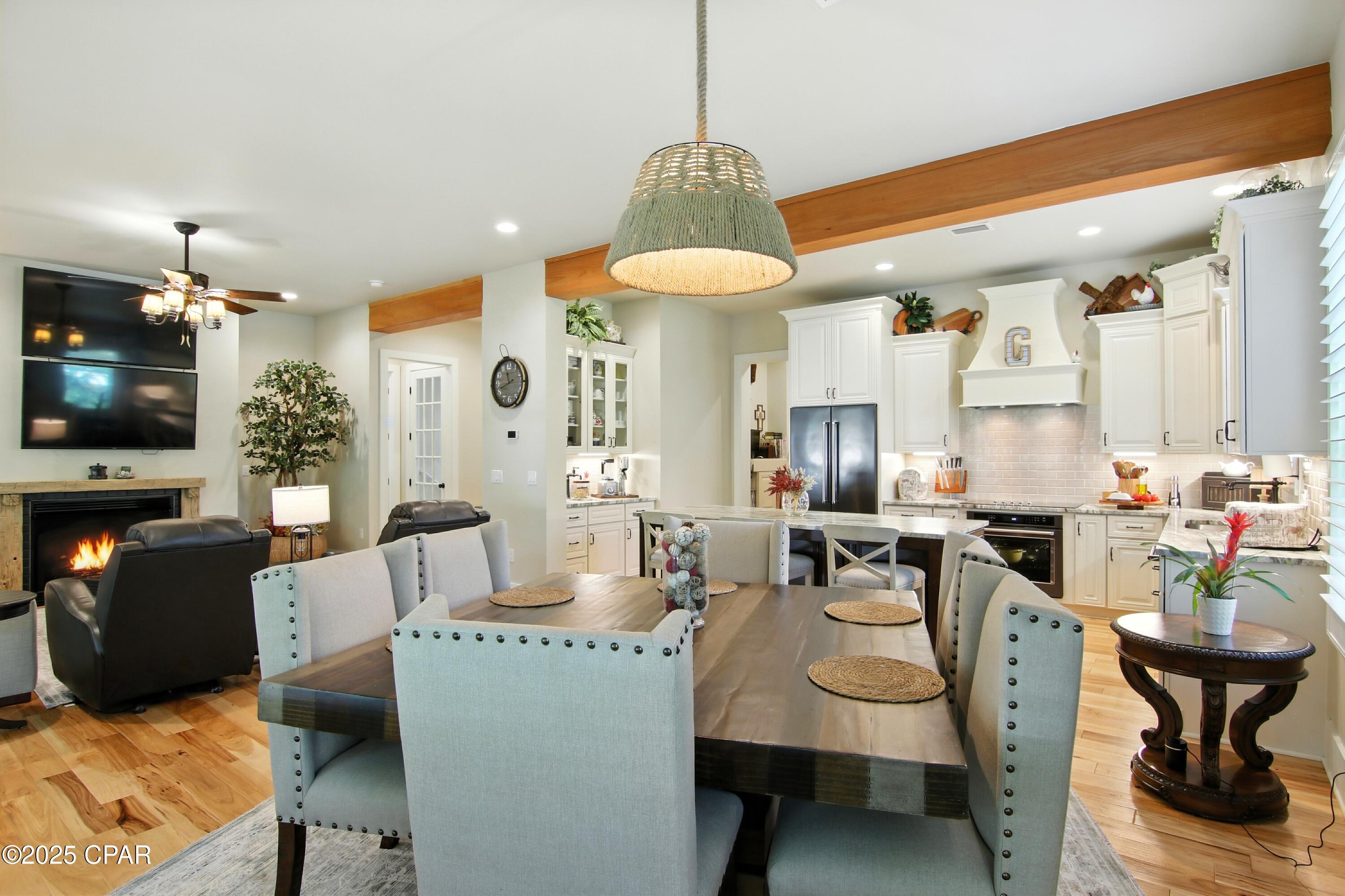 Image 17 For 400 Pitts Bayshore Drive