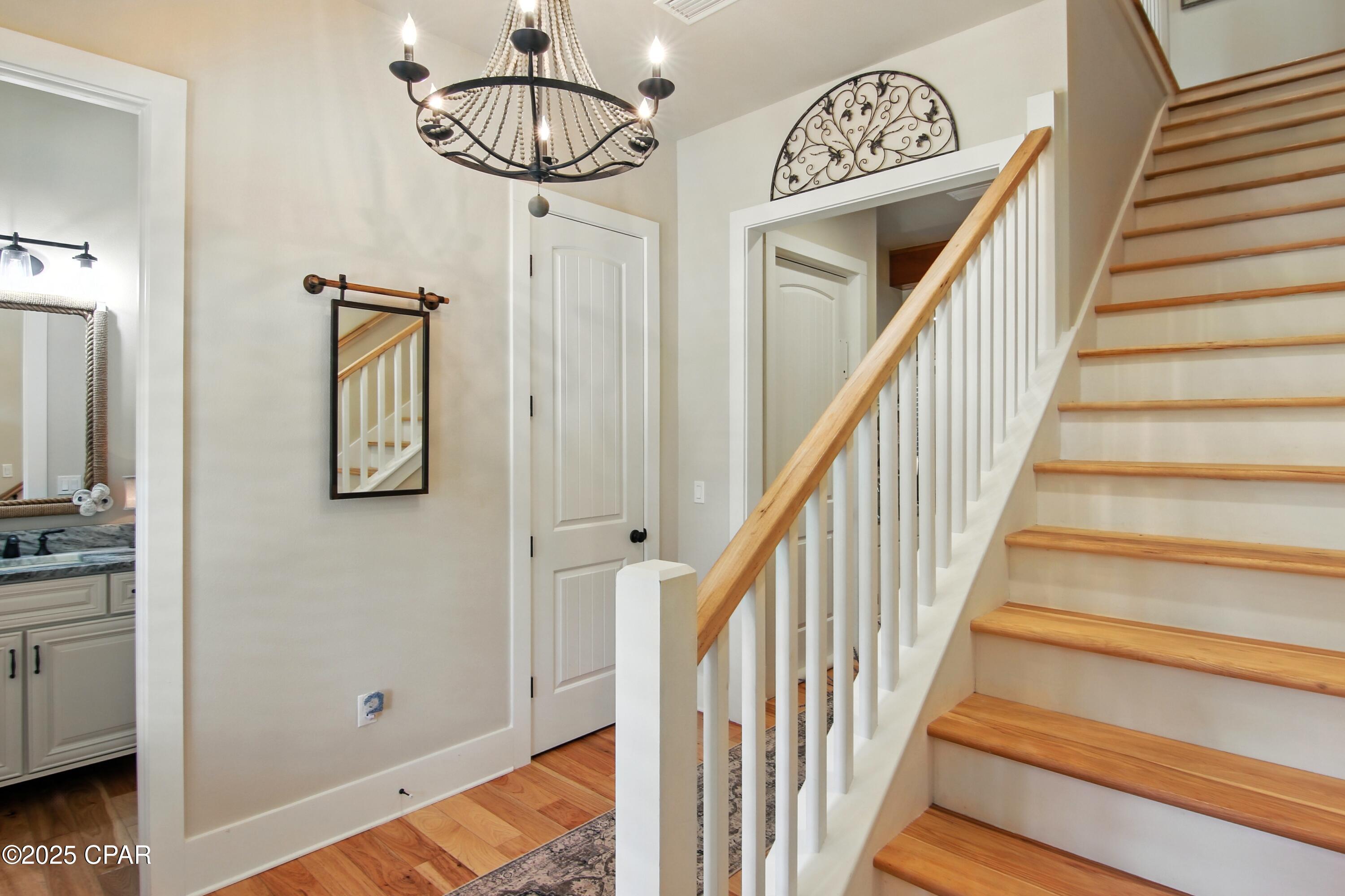 Image 5 For 400 Pitts Bayshore Drive