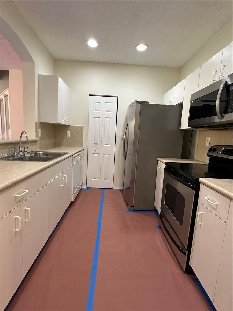 Property photo # 2