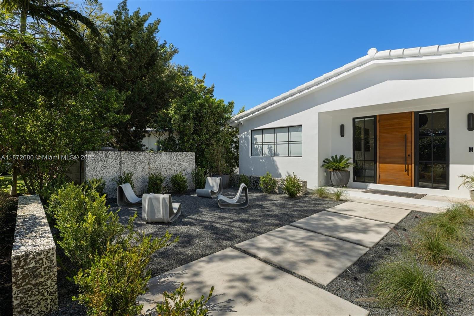 8934 Garland Ave, Surfside, Florida 33154