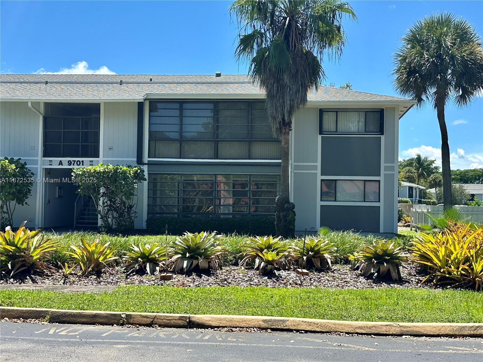 Property photo # 0
