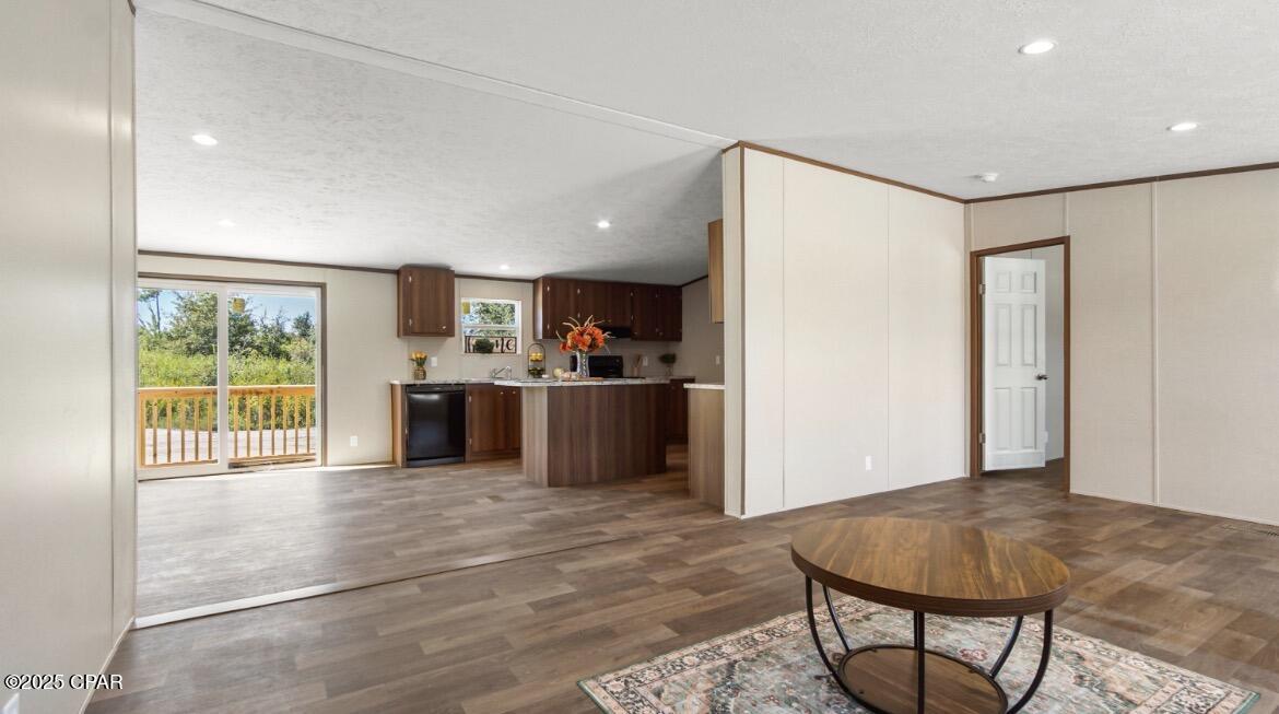 Image 4 For 9545 Hwy 2301